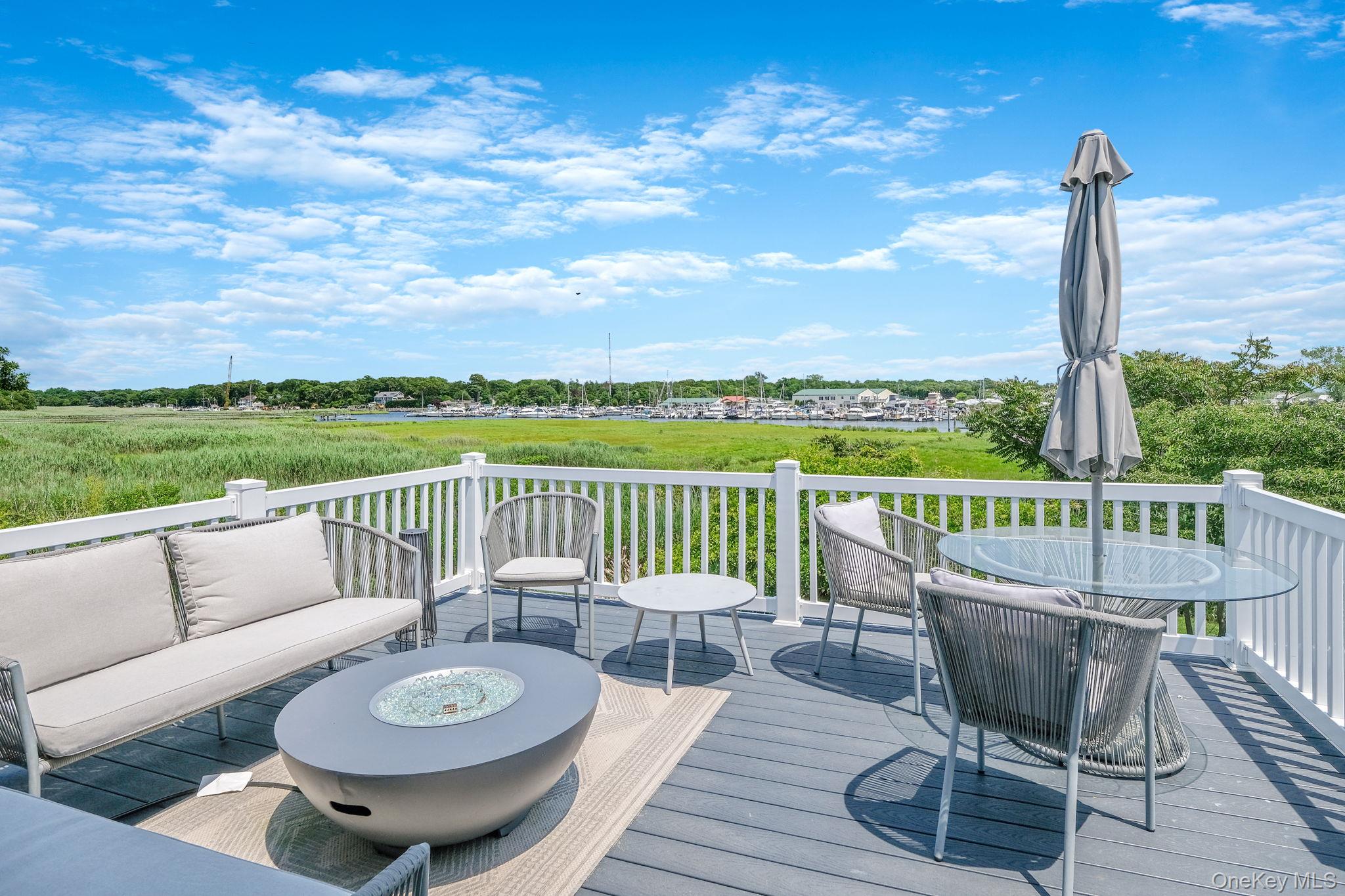 333 Roe Avenue, East Patchogue, NY 11772