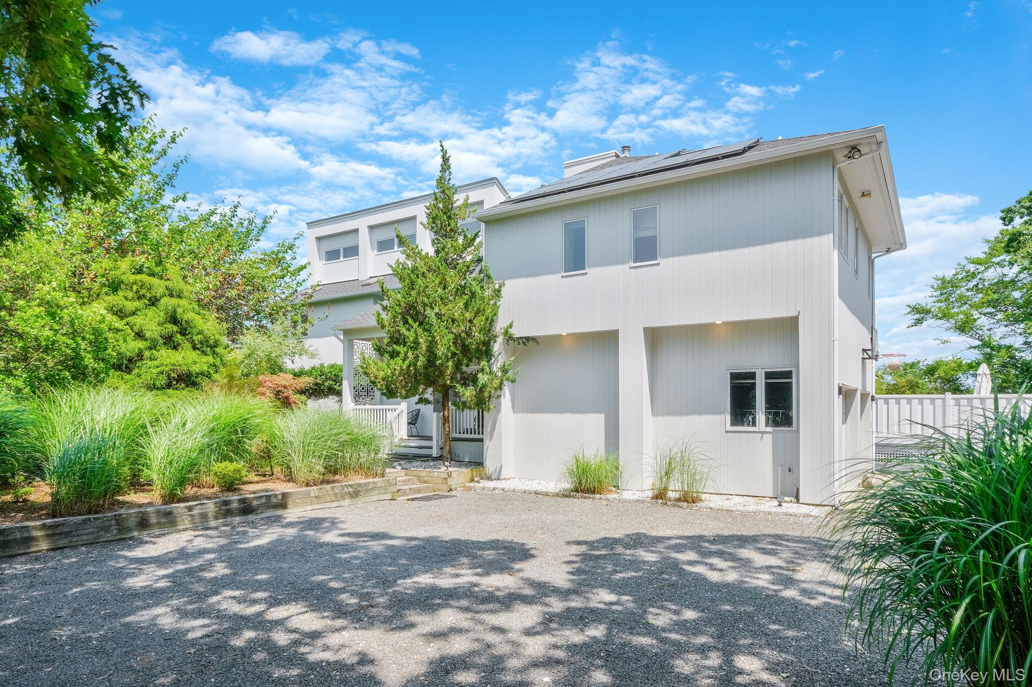 333 Roe Avenue, East Patchogue, NY 11772