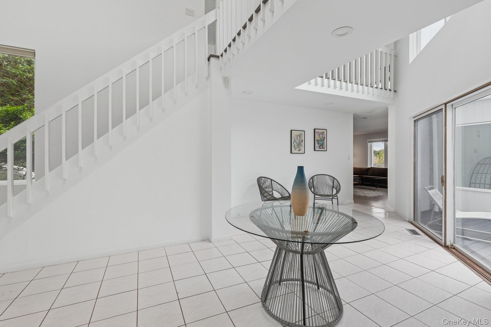 333 Roe Avenue, East Patchogue, NY 11772