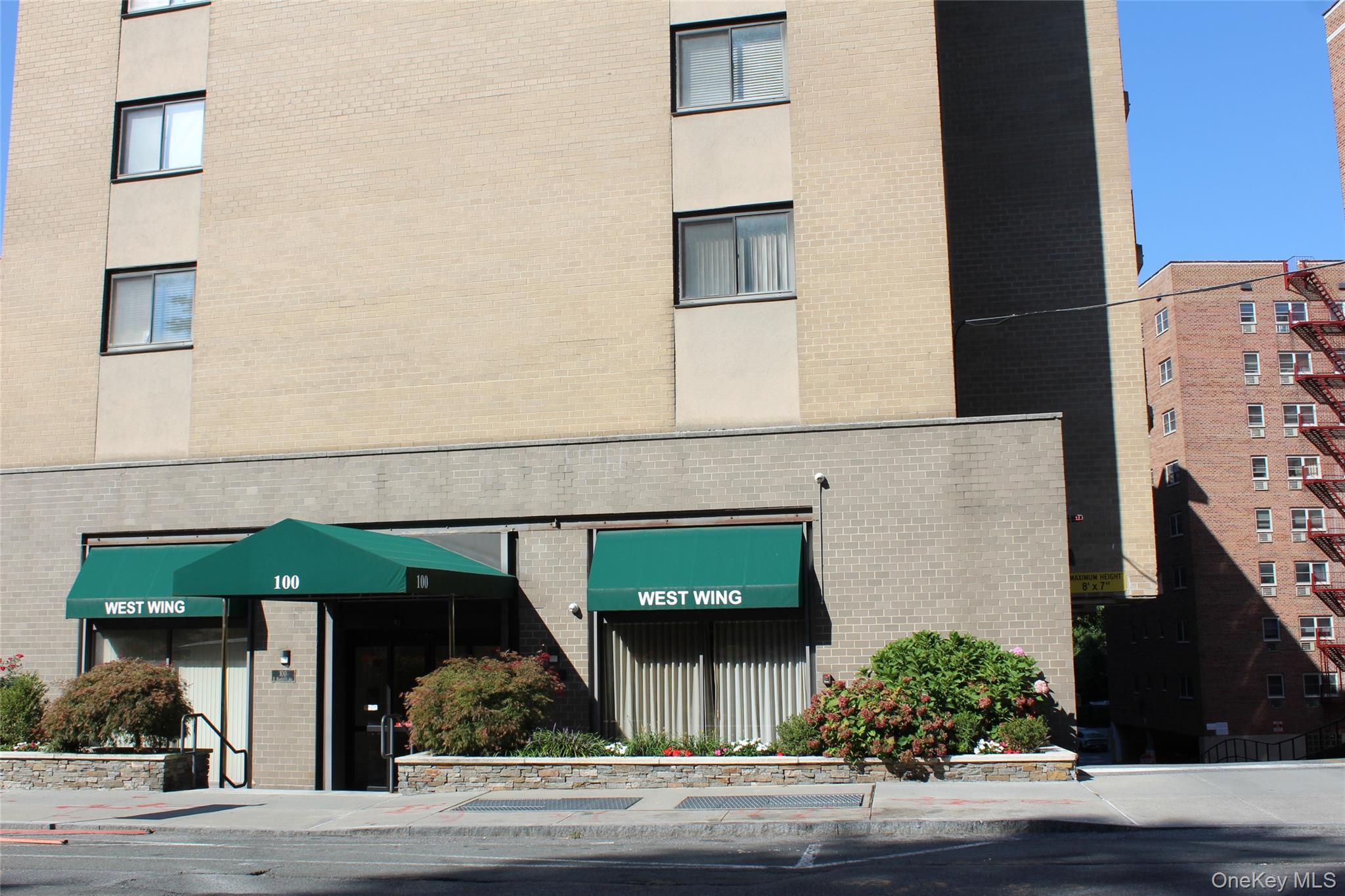 100 E Hartsdale Avenue # 6HW, Hartsdale, NY 10530