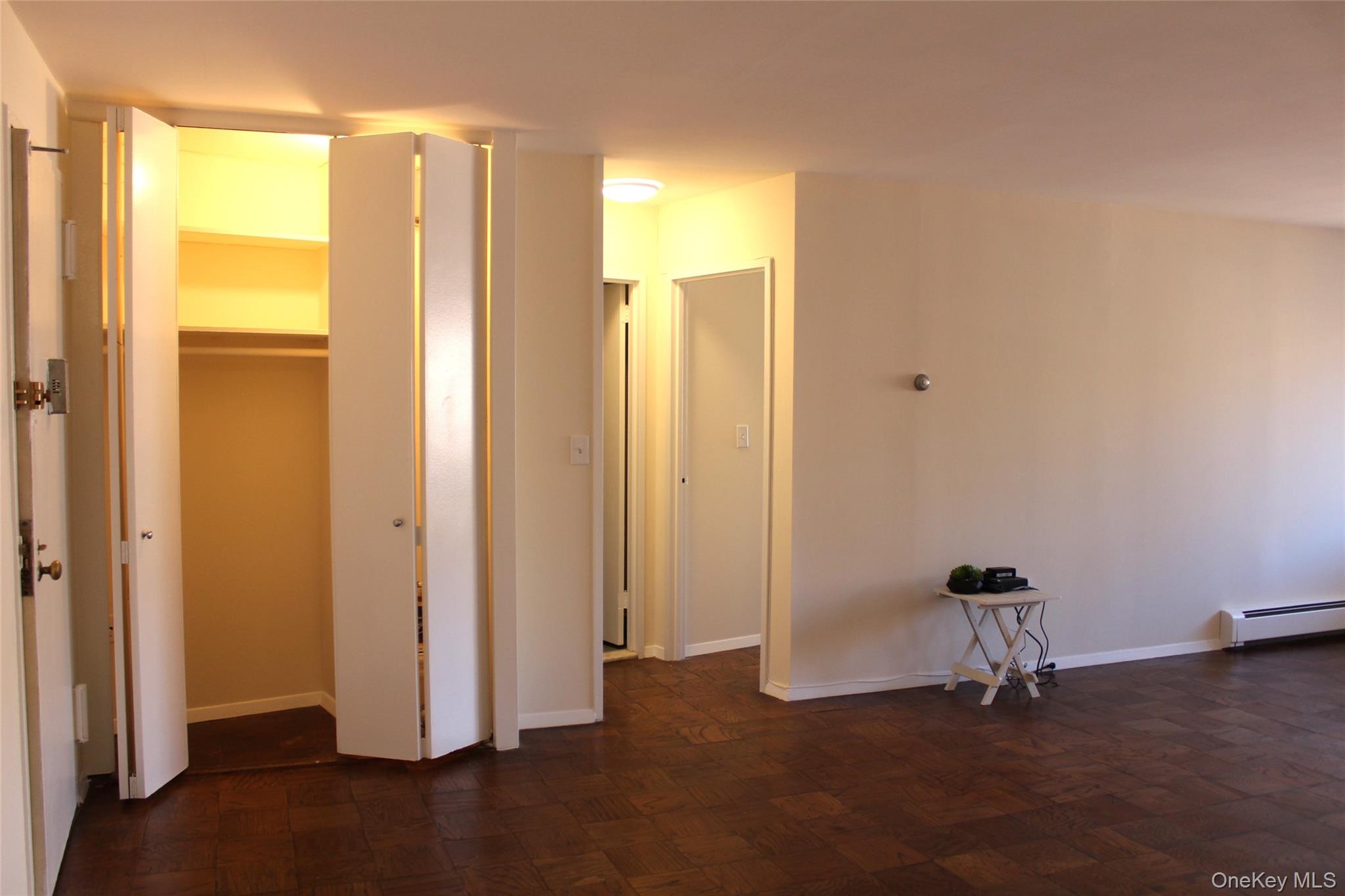 100 E Hartsdale Avenue # 6HW, Hartsdale, NY 10530