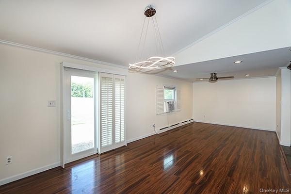 36 Torrey Pine Lane, Medford, NY 11763