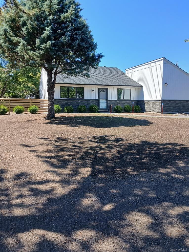 4 Mercury Avenue, East Patchogue, NY 11772