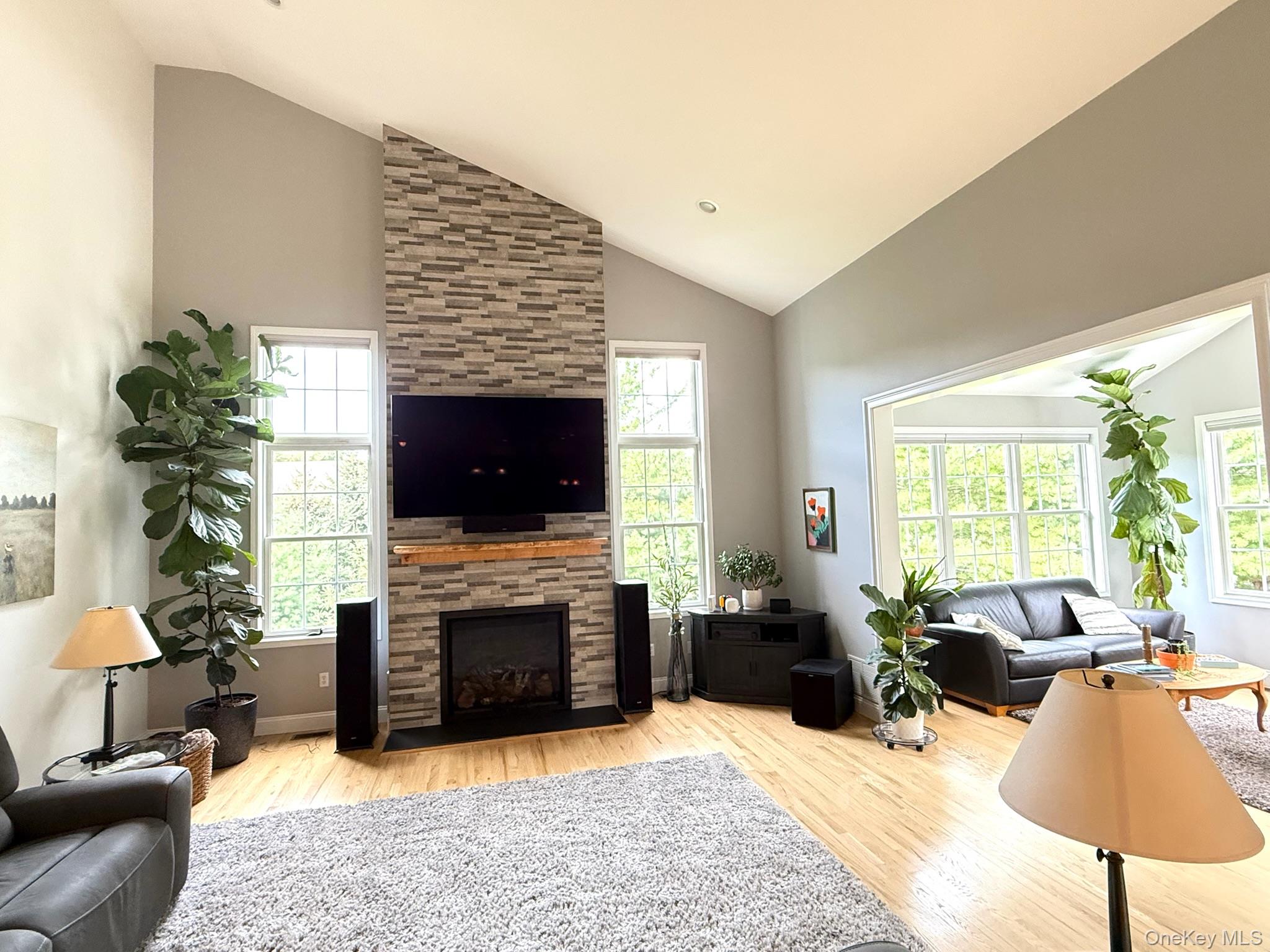 16 Ballymeade Road, Hopewell Junction, NY 12533