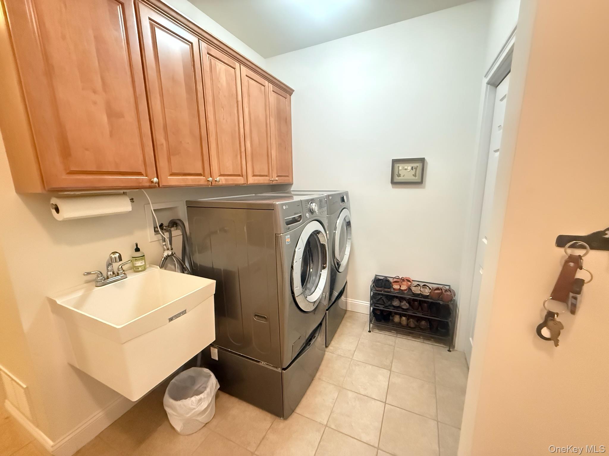 16 Ballymeade Road, Hopewell Junction, NY 12533