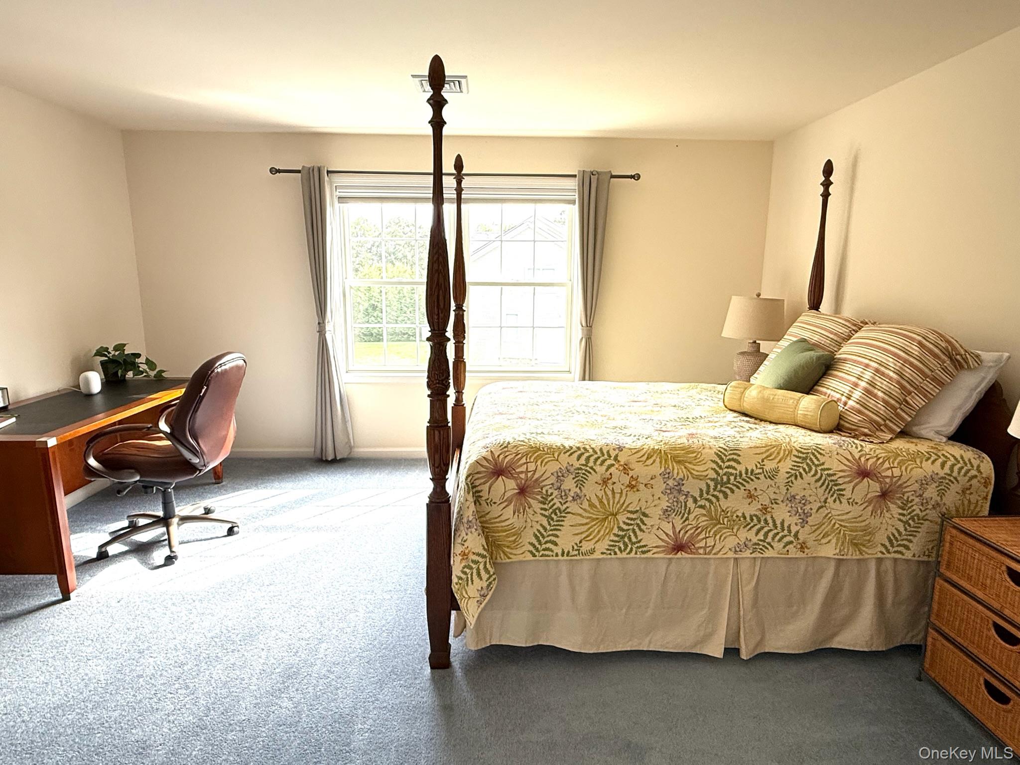 16 Ballymeade Road, Hopewell Junction, NY 12533