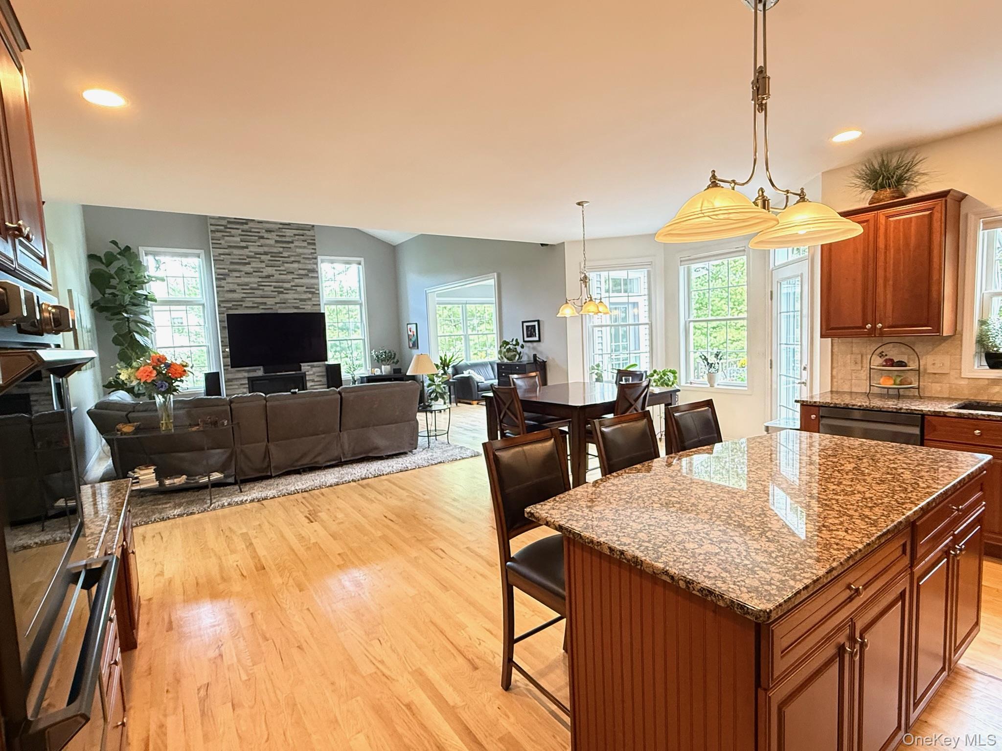 16 Ballymeade Road, Hopewell Junction, NY 12533