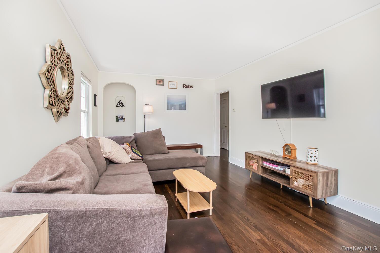 81 Bainton Street, Yonkers, NY 10704