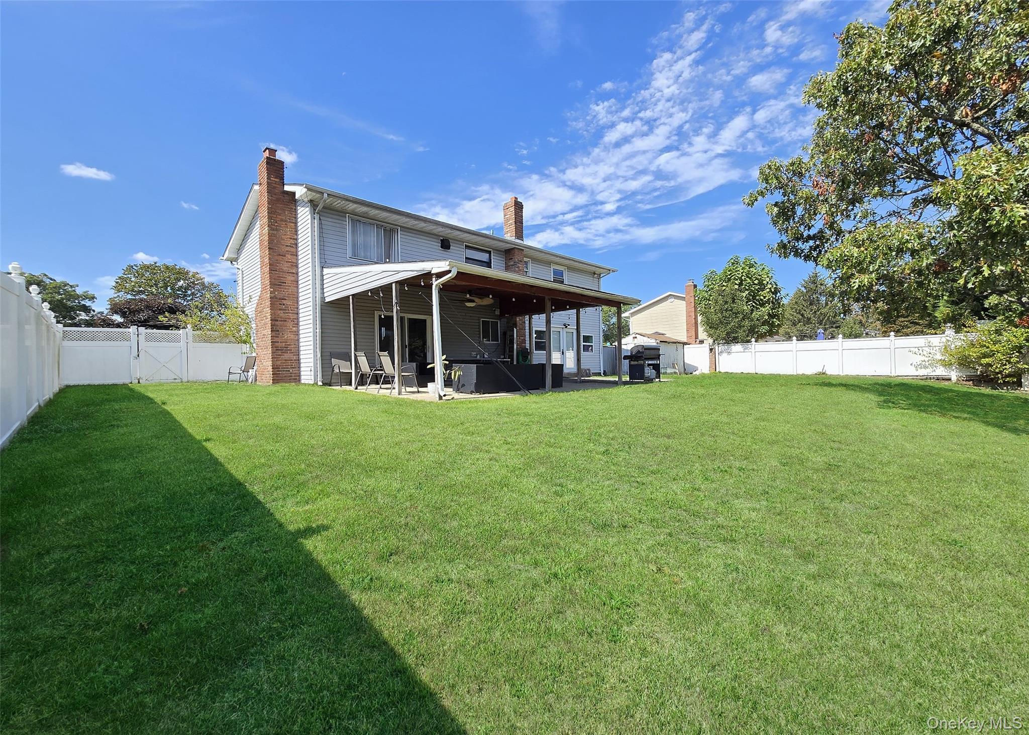 26 Circle Lane, Bay Shore, NY 11706