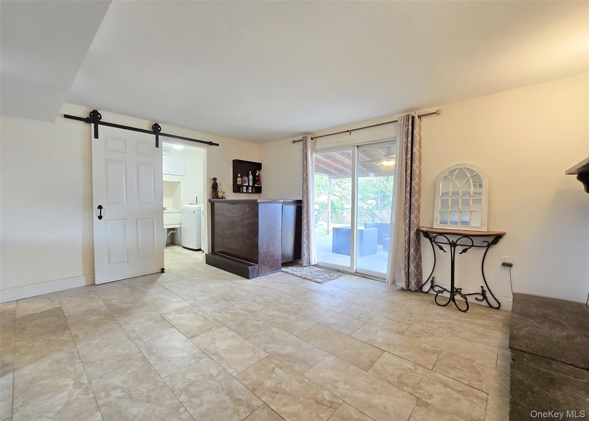 26 Circle Lane, Bay Shore, NY 11706