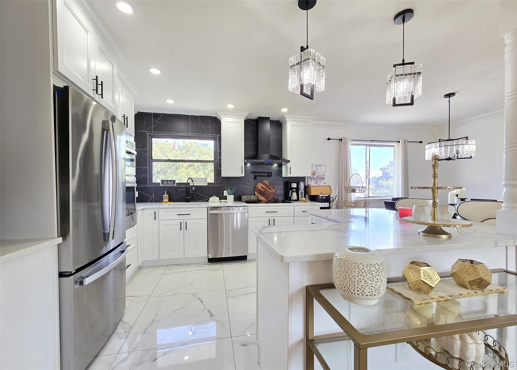 26 Circle Lane, Bay Shore, NY 11706