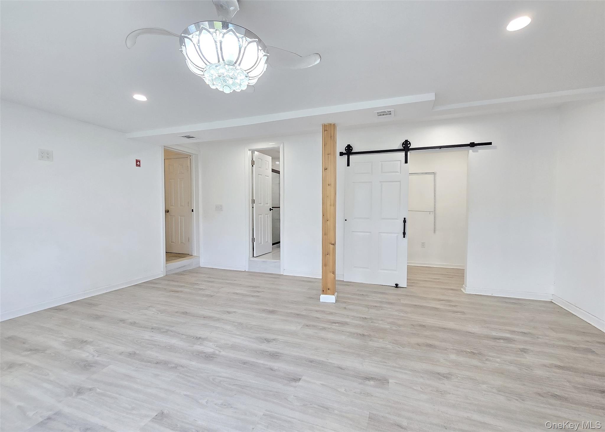 26 Circle Lane, Bay Shore, NY 11706