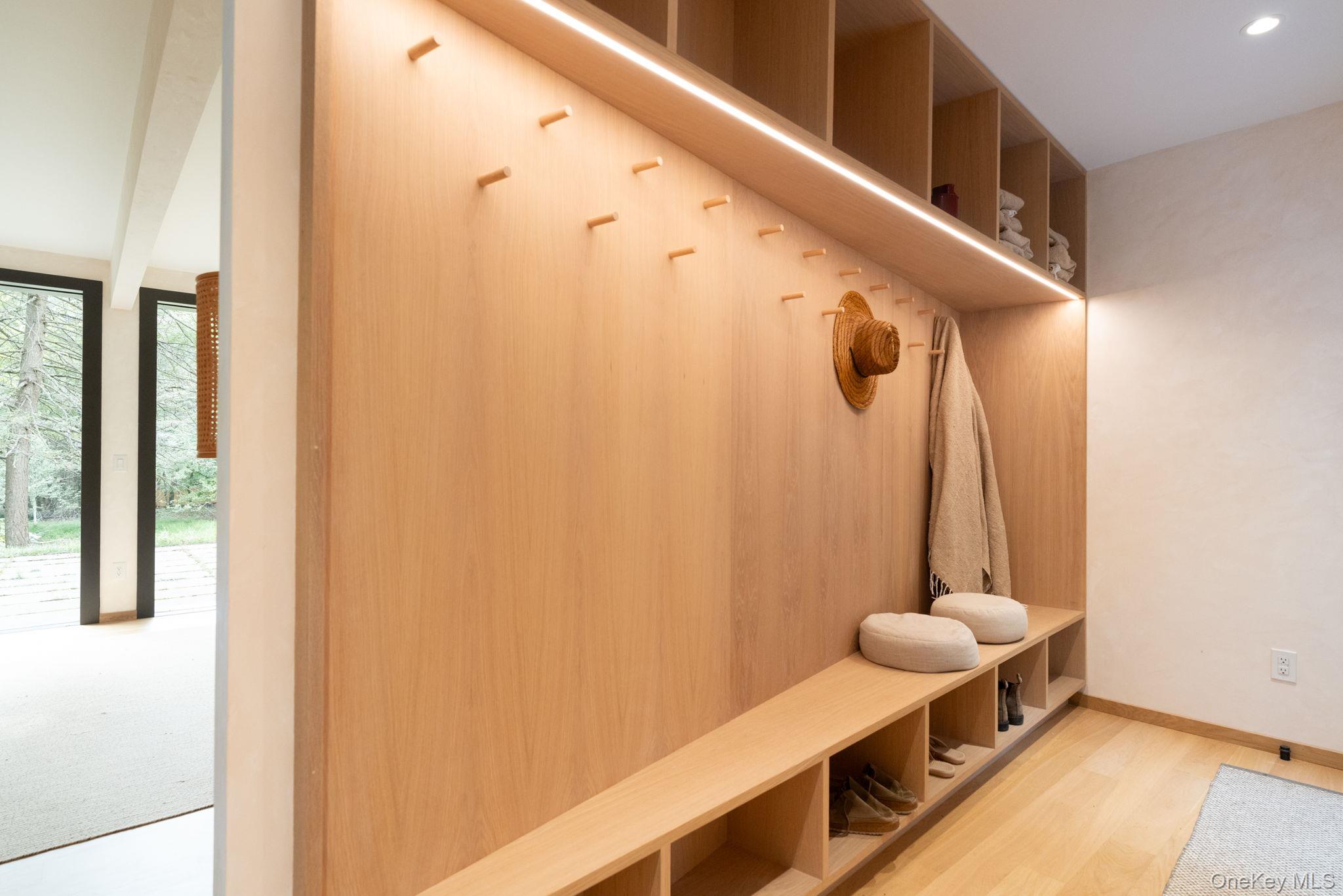 241 Silver Hollow Road, Willow, NY 12495