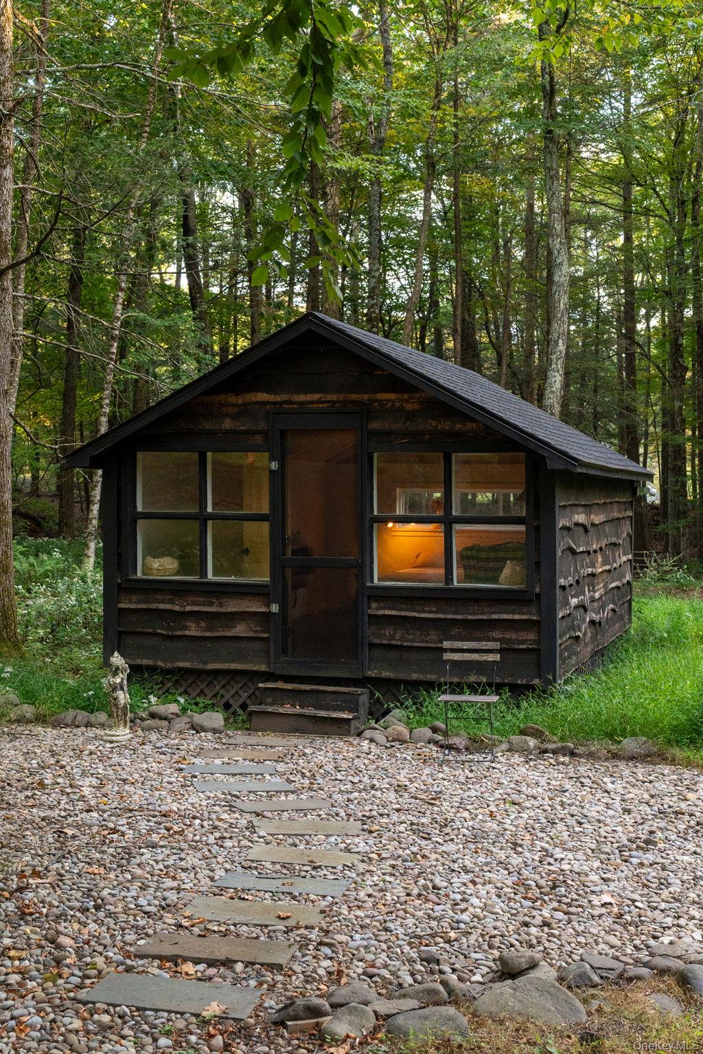 241 Silver Hollow Road, Willow, NY 12495