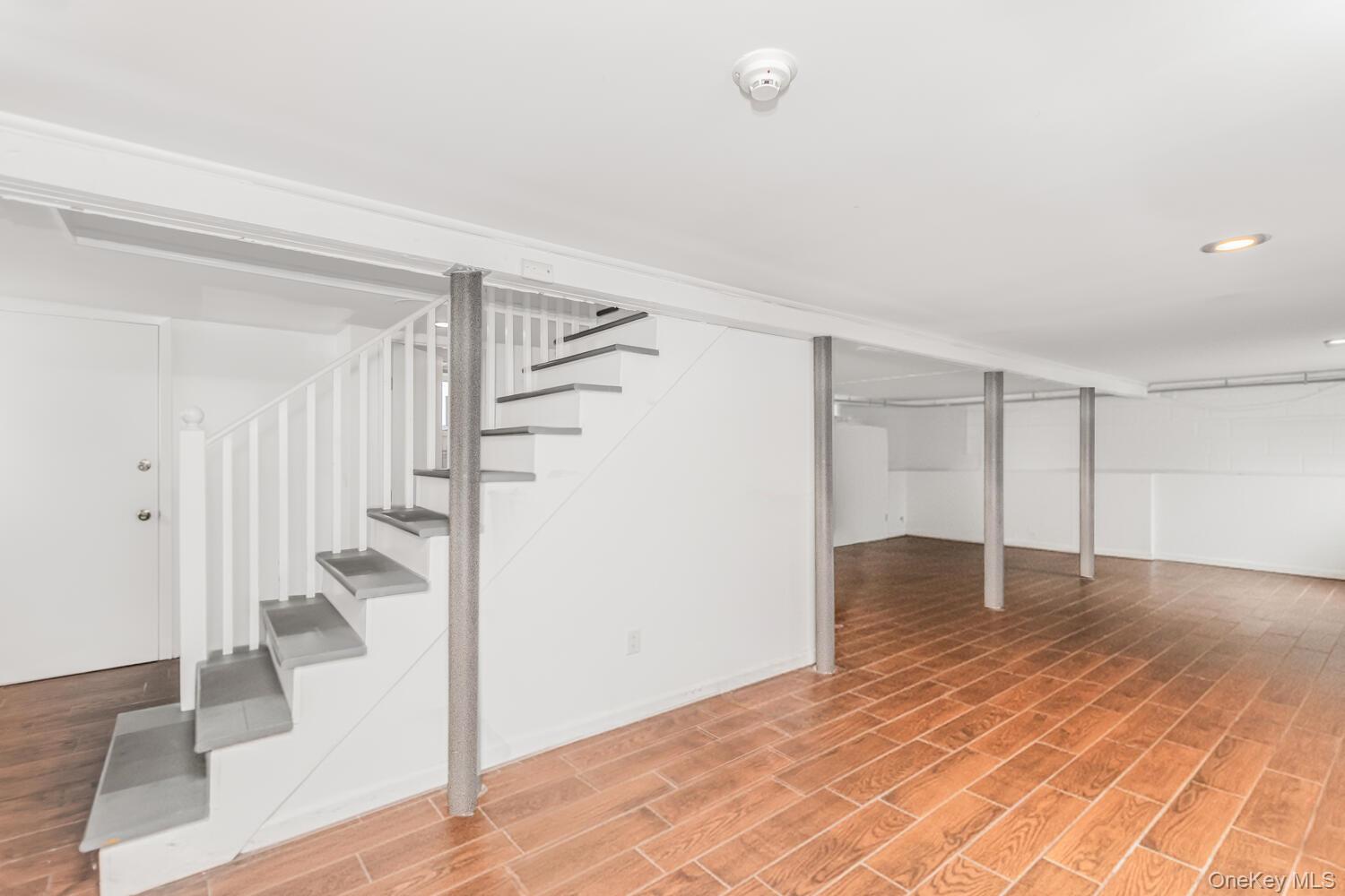 41 Maple Place, Yonkers, NY 10704