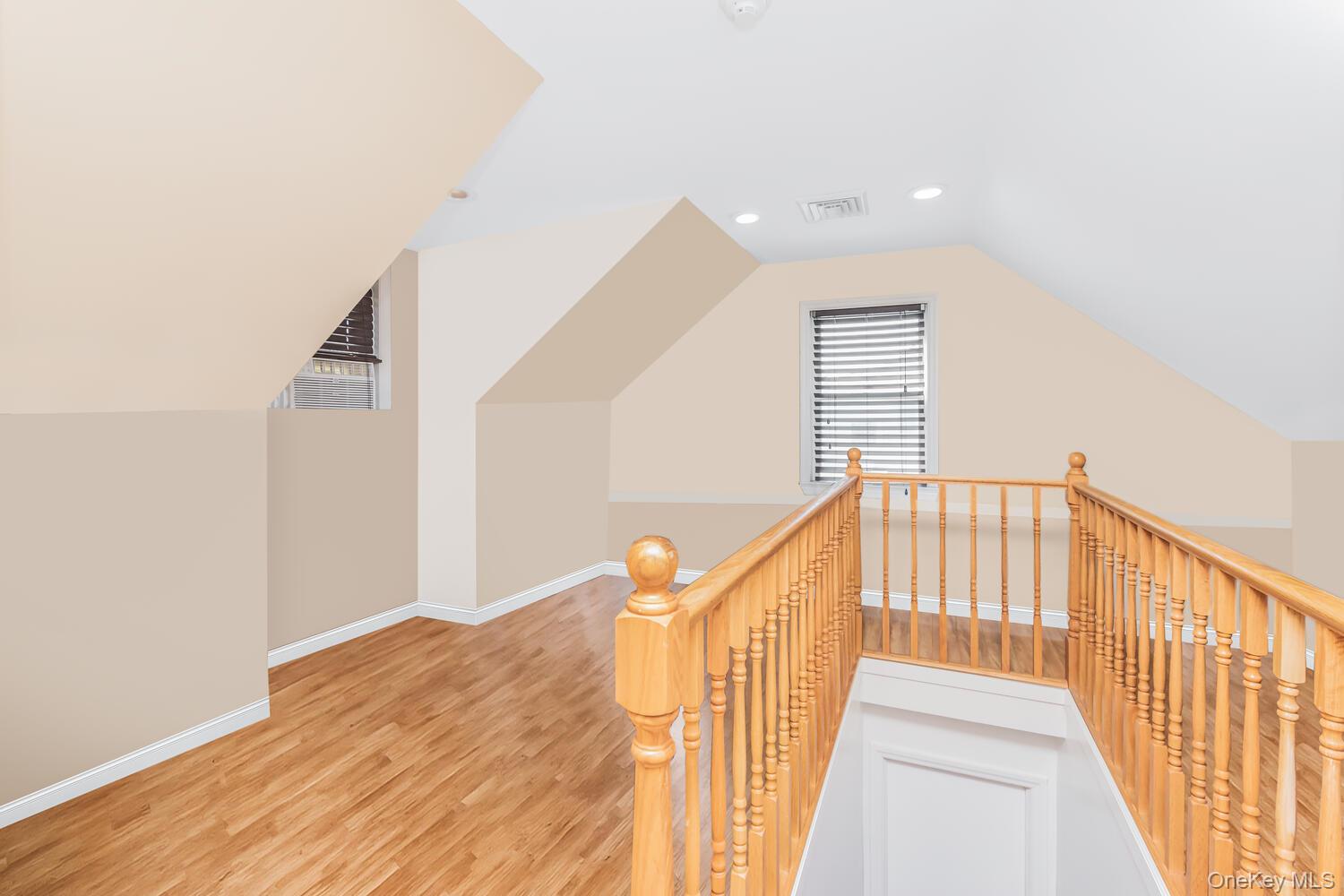 41 Maple Place, Yonkers, NY 10704