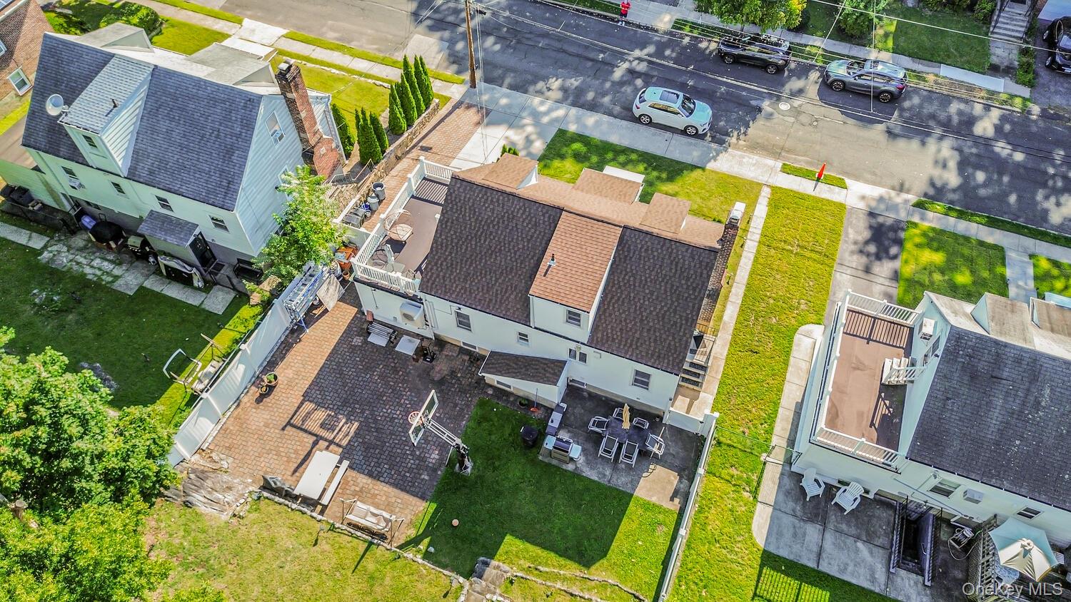 41 Maple Place, Yonkers, NY 10704