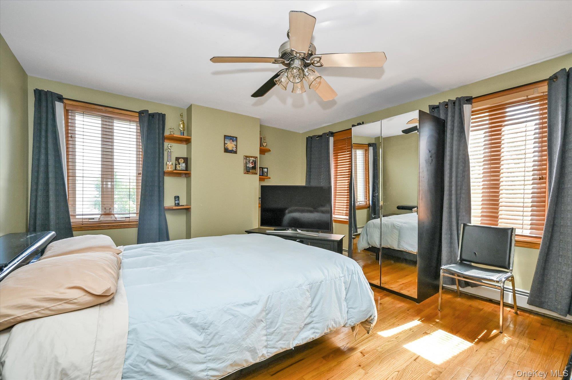 14915 11th Avenue, Whitestone, NY 11357