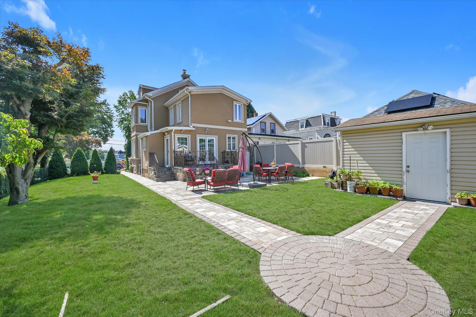 14915 11th Avenue, Whitestone, NY 11357