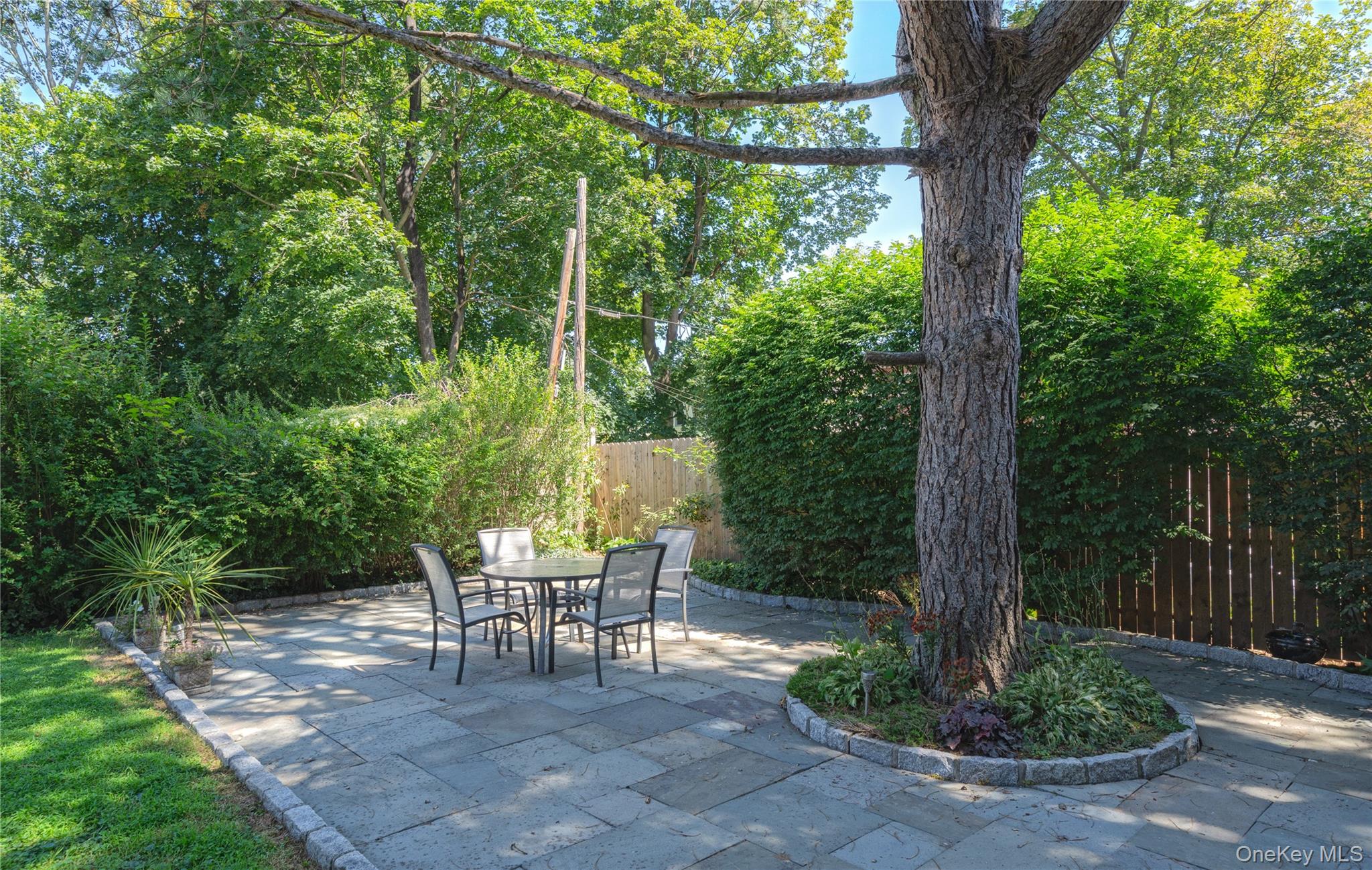 16 Bedford Road # 1, Katonah, NY 10536