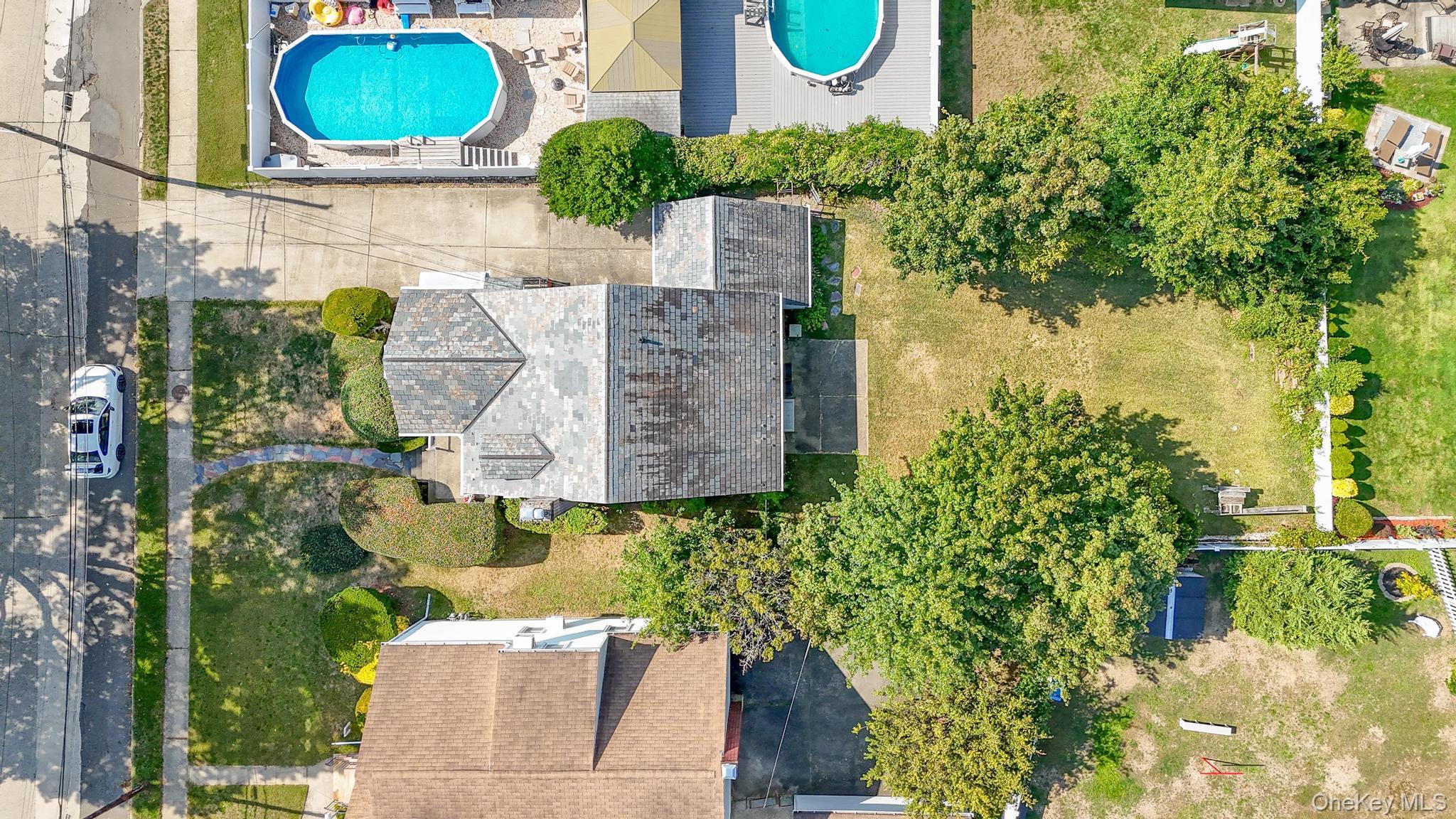 1 George Place, East Rockaway, NY 11518