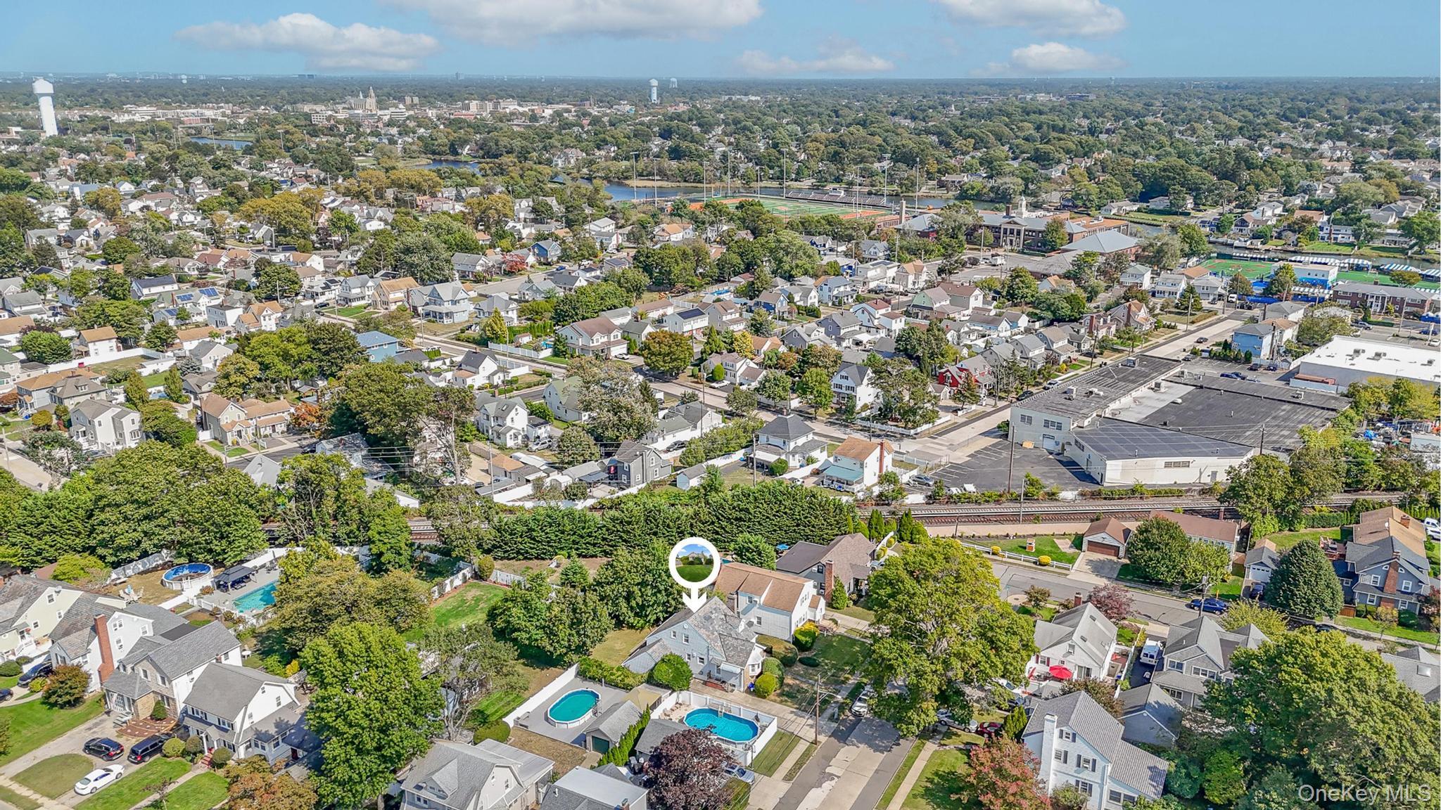 1 George Place, East Rockaway, NY 11518