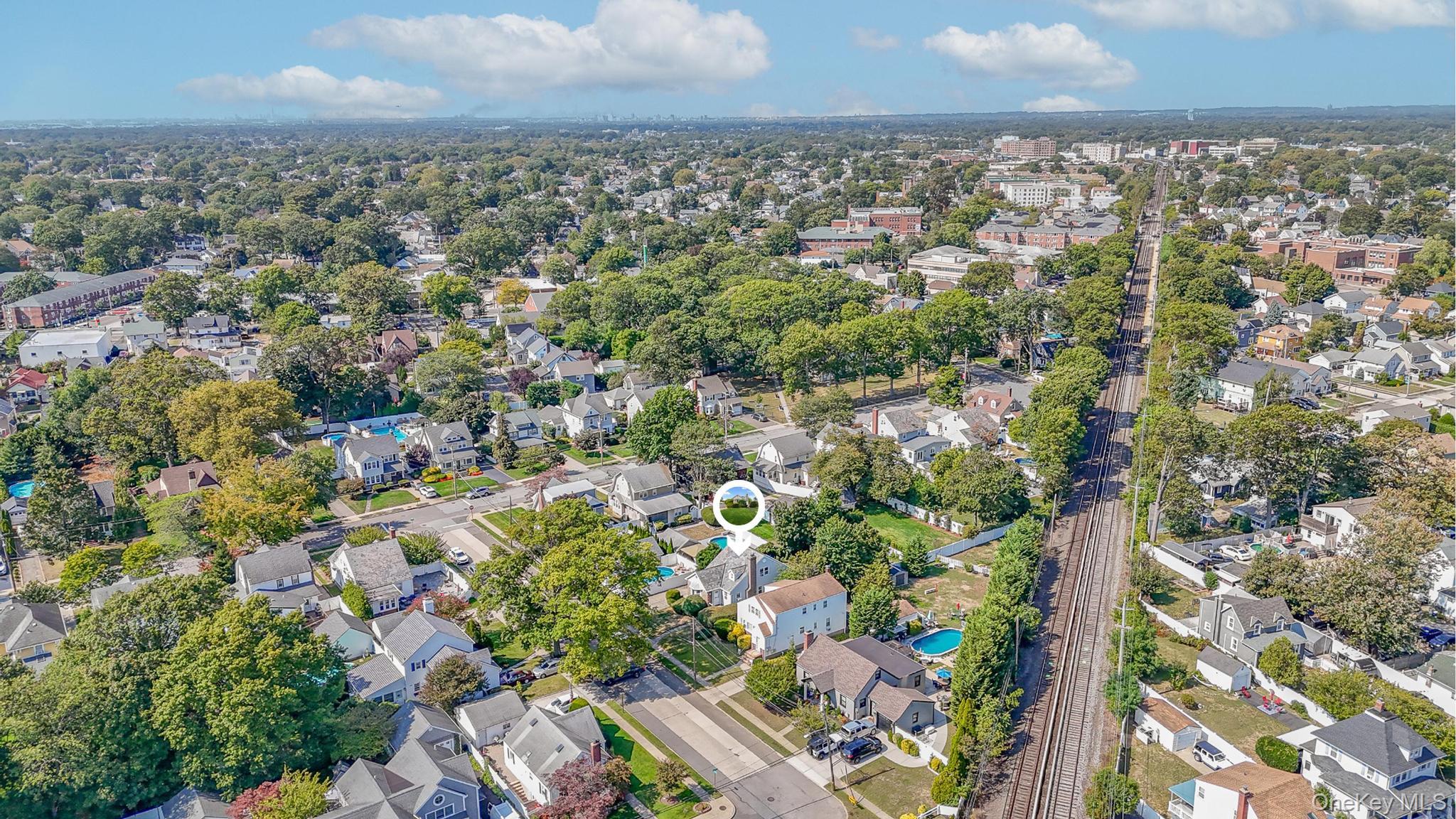 1 George Place, East Rockaway, NY 11518