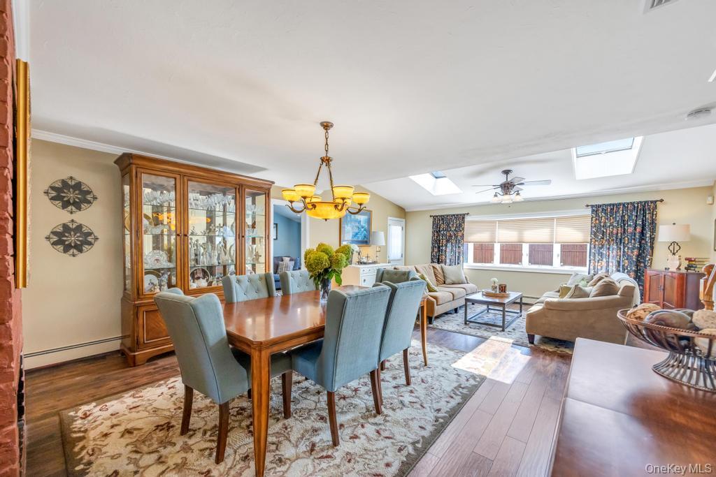 47 Choir Lane, Westbury, NY 11590