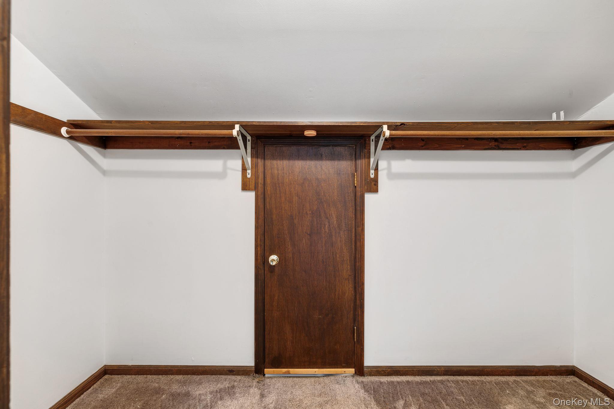 9 Spruce Court, Fishkill, NY 12524