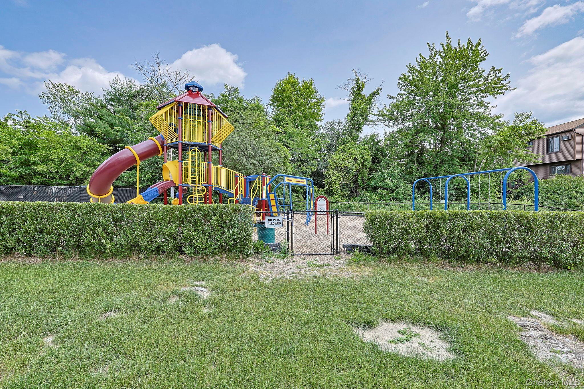 9 Spruce Court, Fishkill, NY 12524