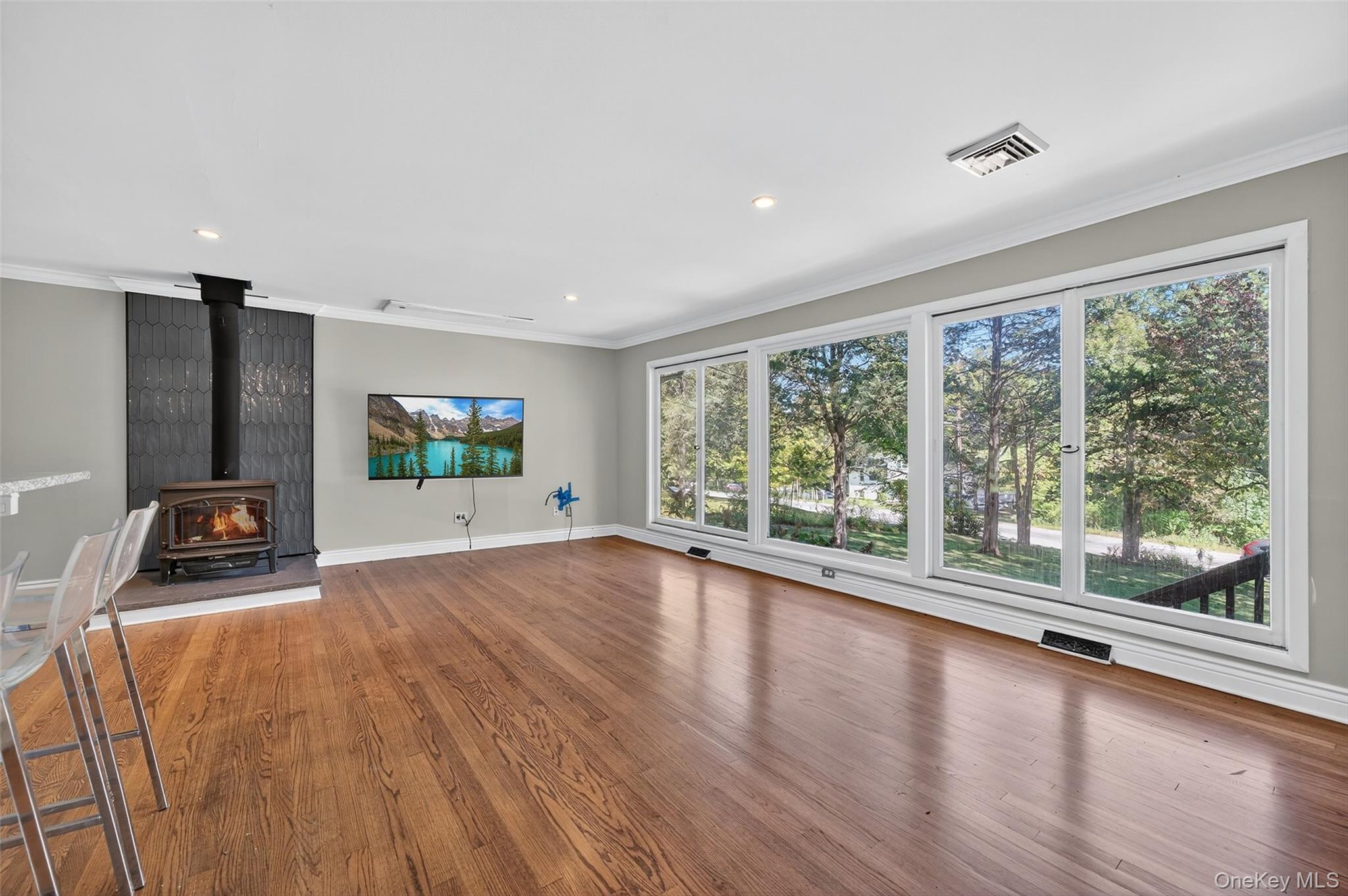 65 Hawxhurst Road, Monroe, NY 10950