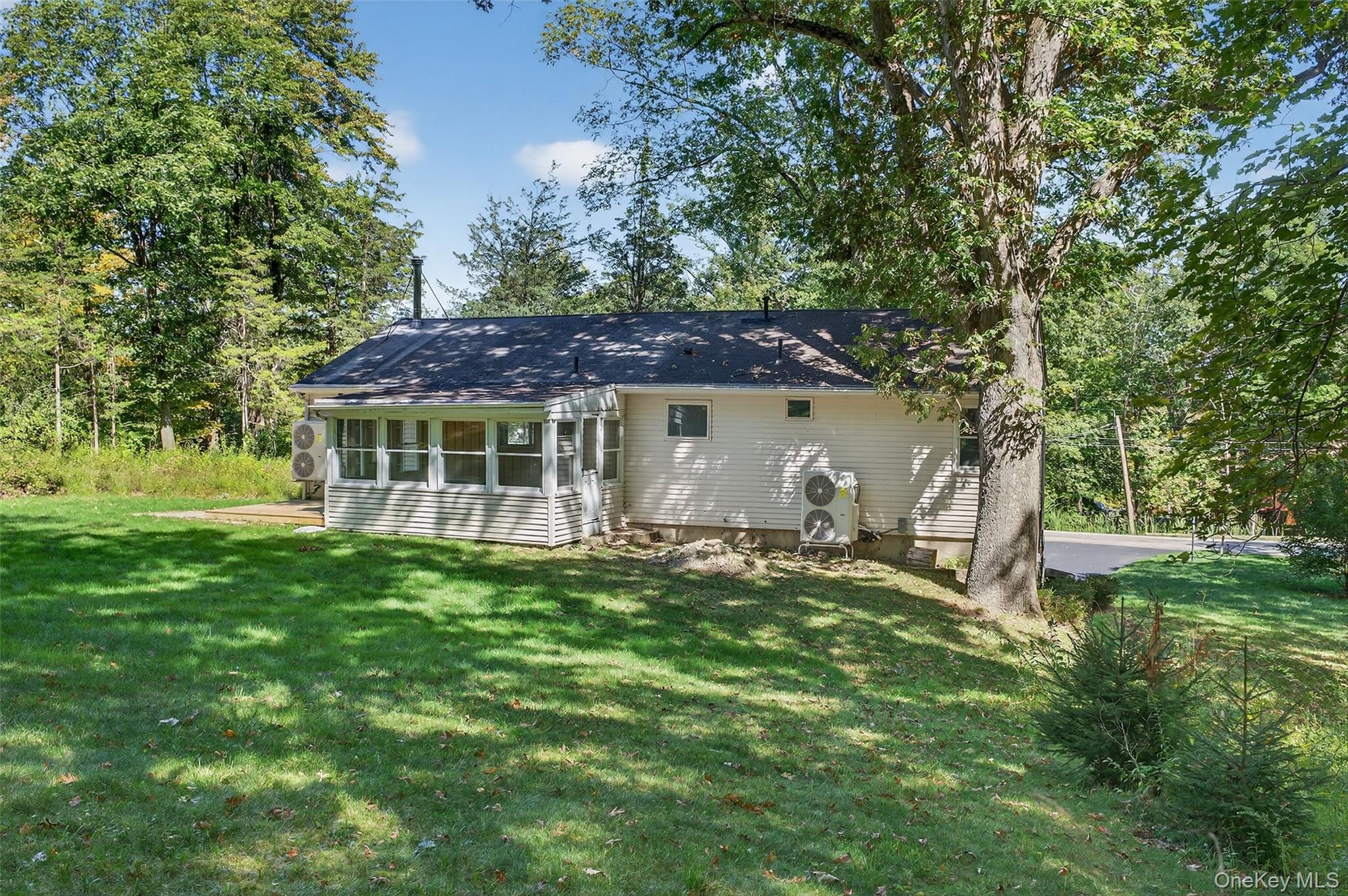 65 Hawxhurst Road, Monroe, NY 10950