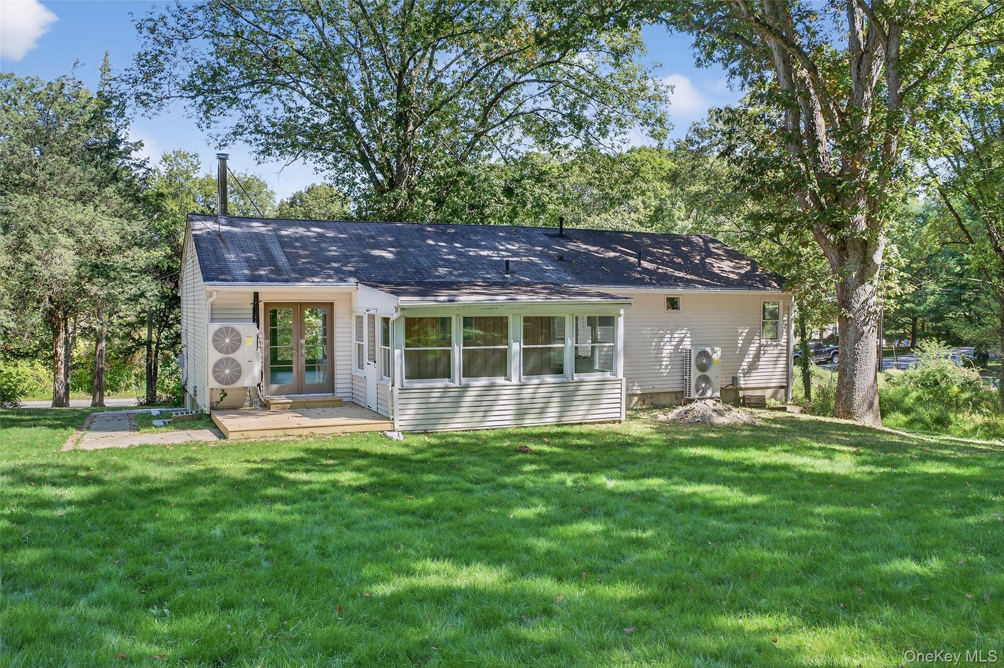 65 Hawxhurst Road, Monroe, NY 10950