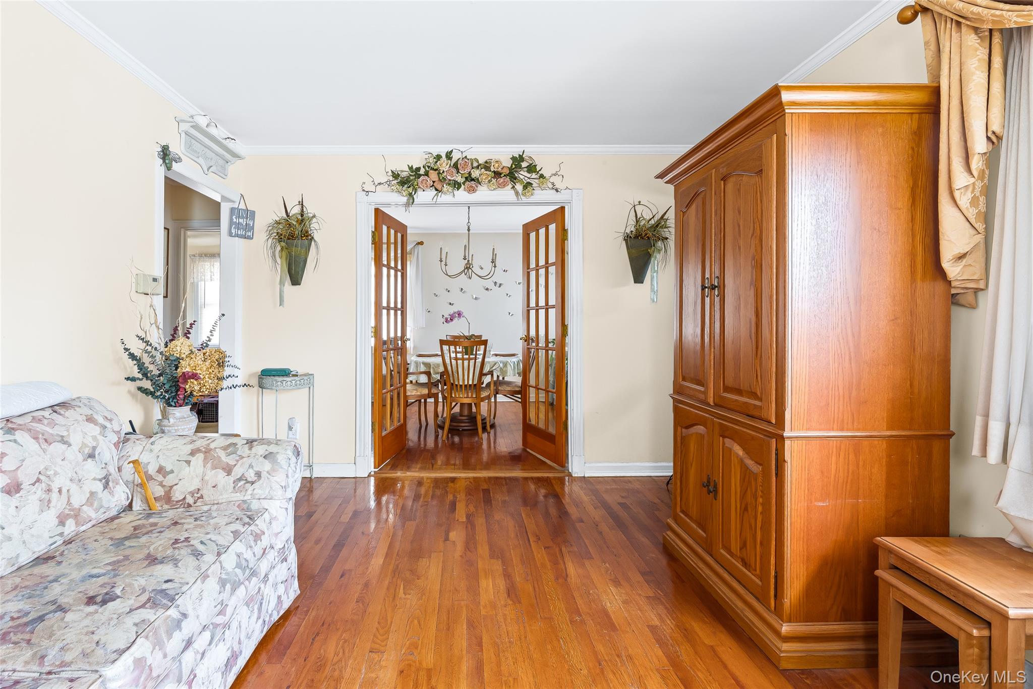 116 Stone Street, Elmont, NY 11003