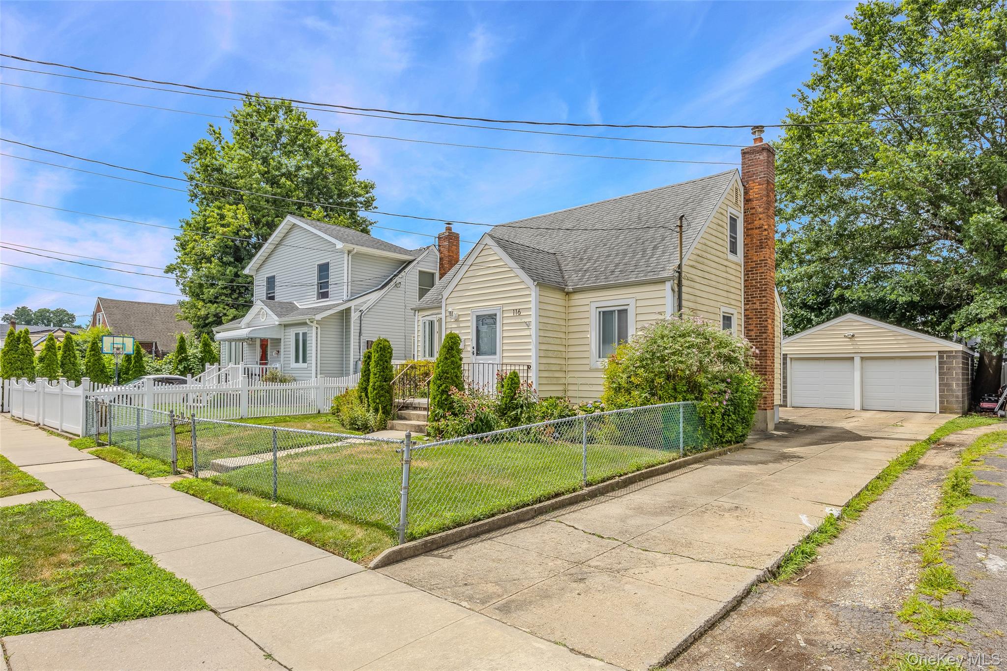 116 Stone Street, Elmont, NY 11003