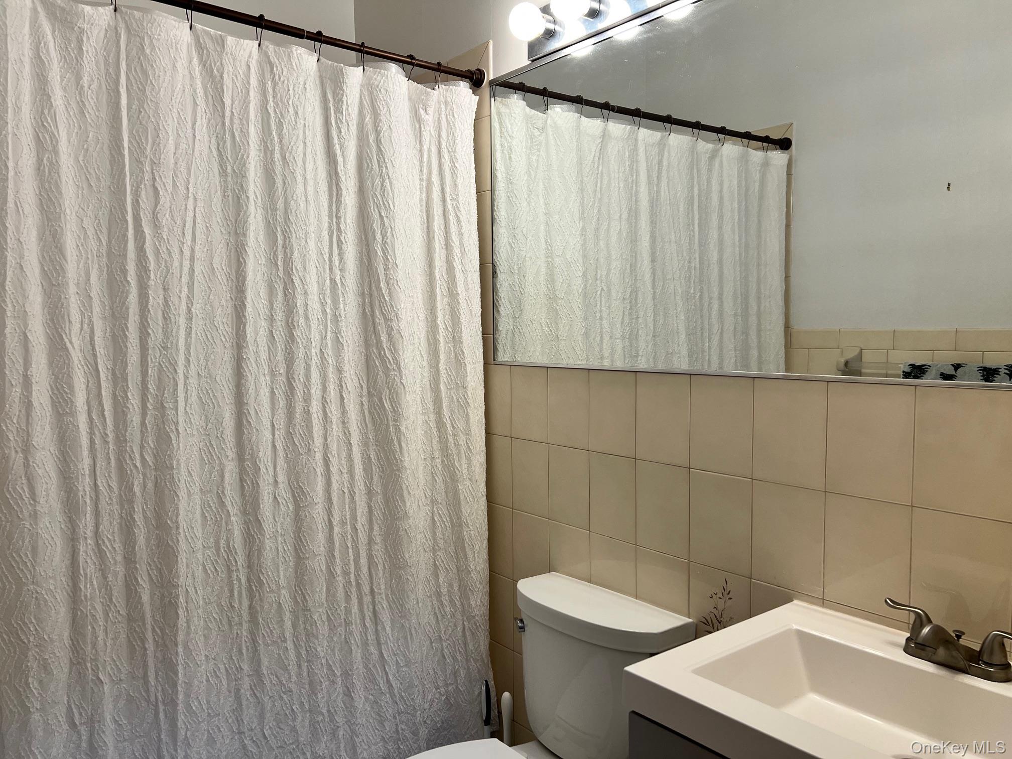 35 Westbrook Road, Newburgh, NY 12550