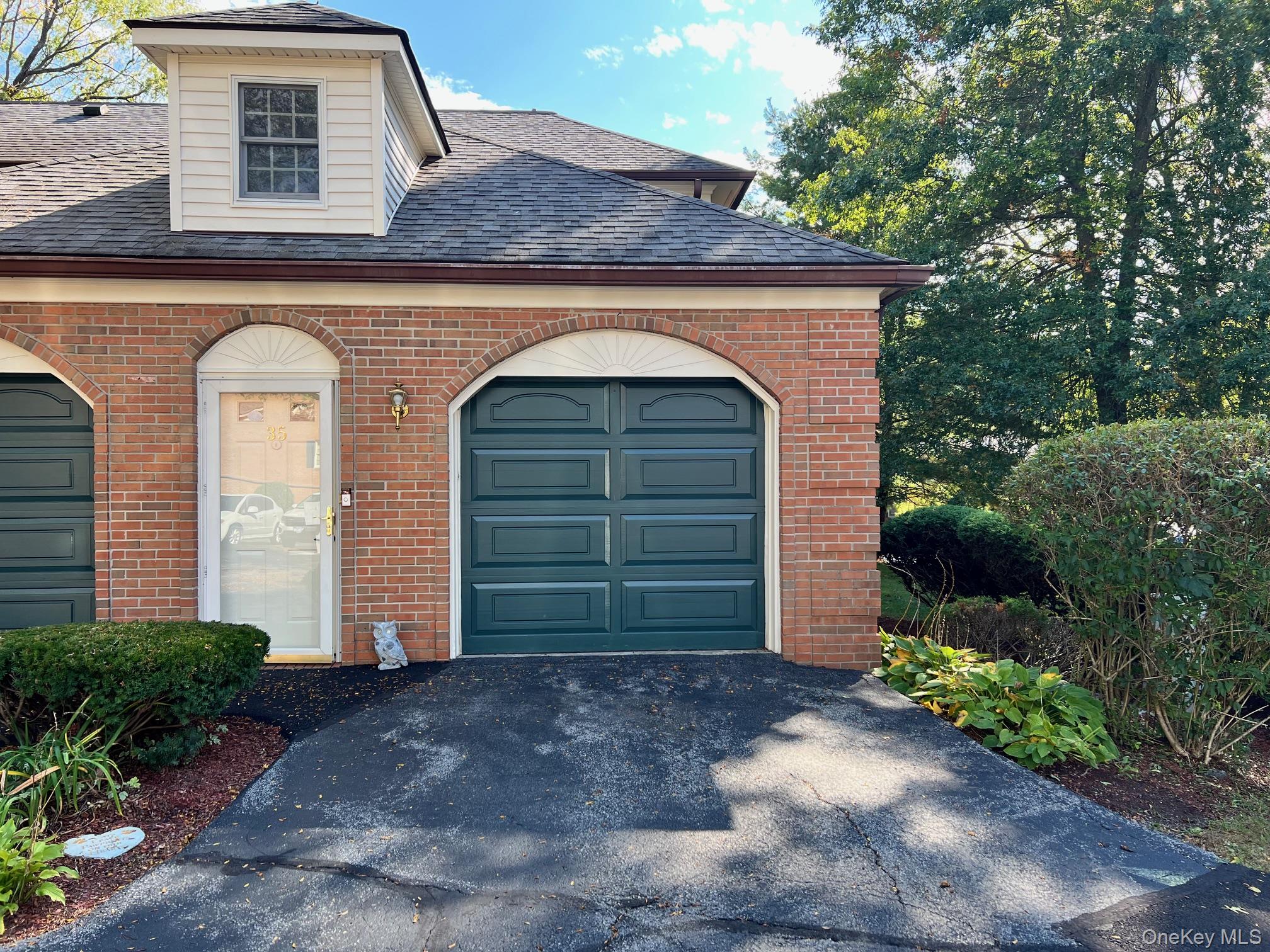 35 Westbrook Road, Newburgh, NY 12550