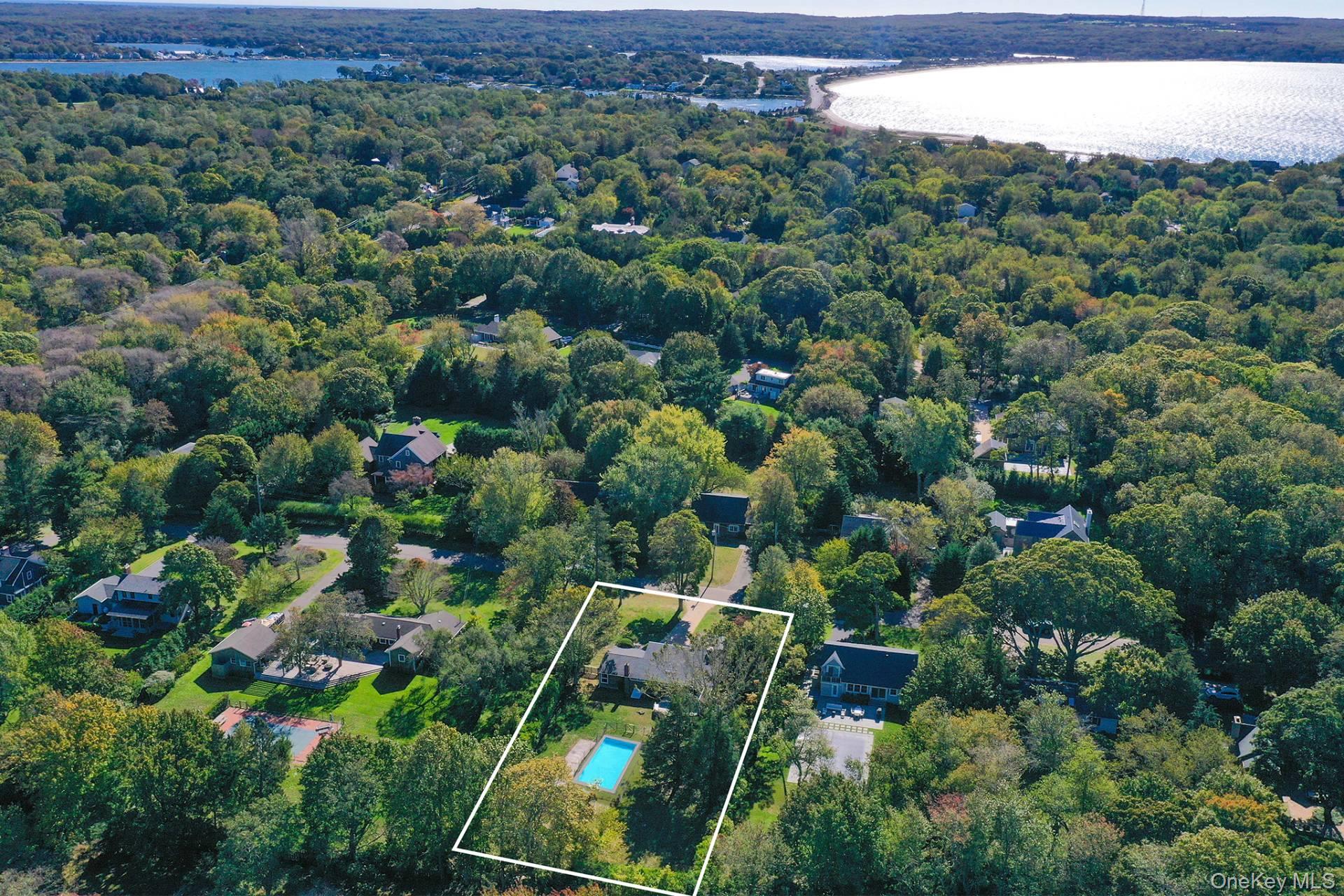 18 Sunset Road, Sag Harbor, NY 11963