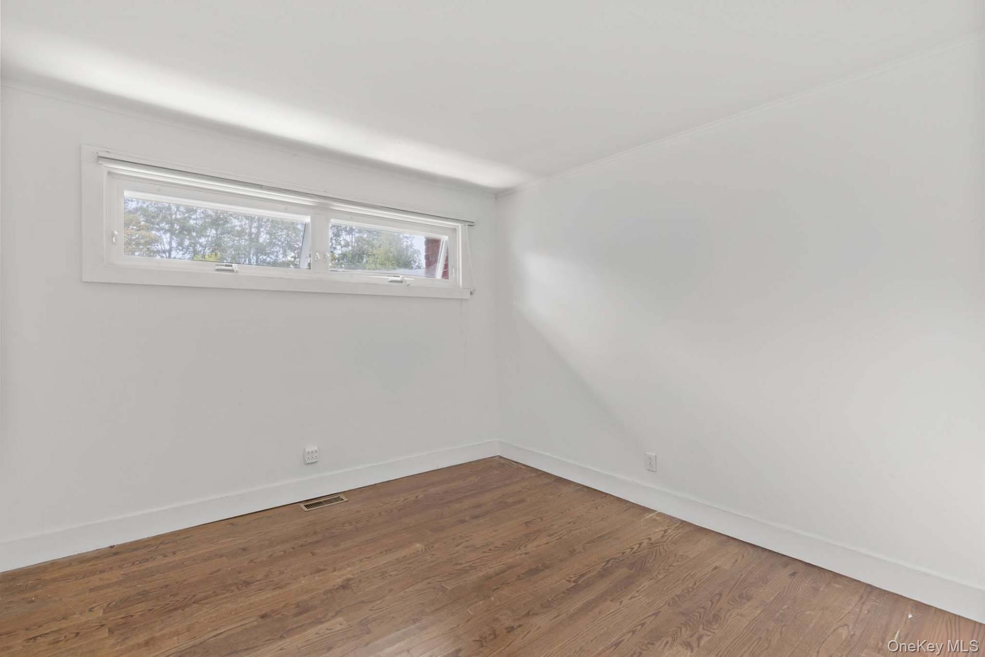 18 Sunset Road, Sag Harbor, NY 11963