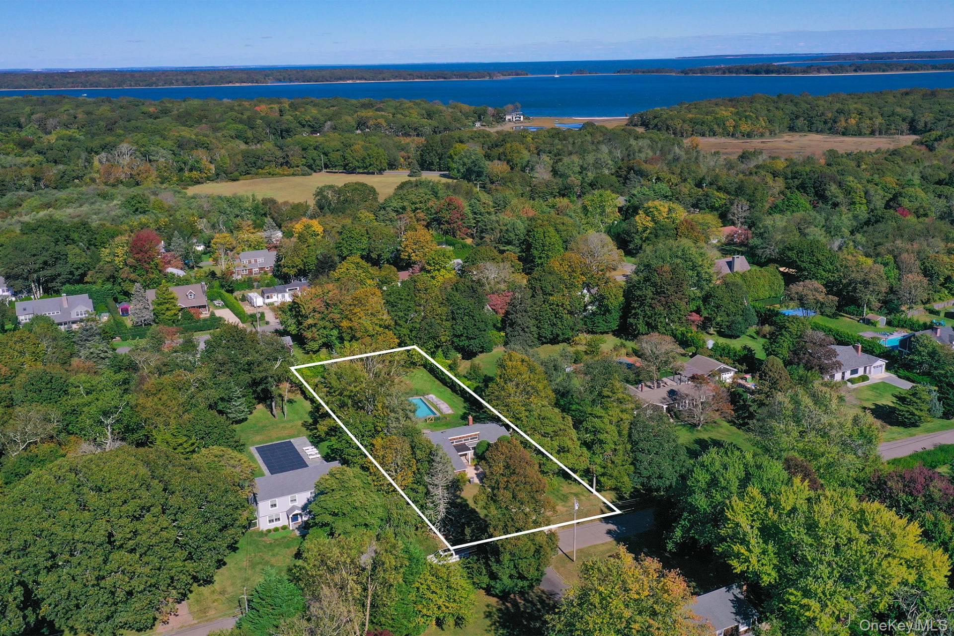 18 Sunset Road, Sag Harbor, NY 11963