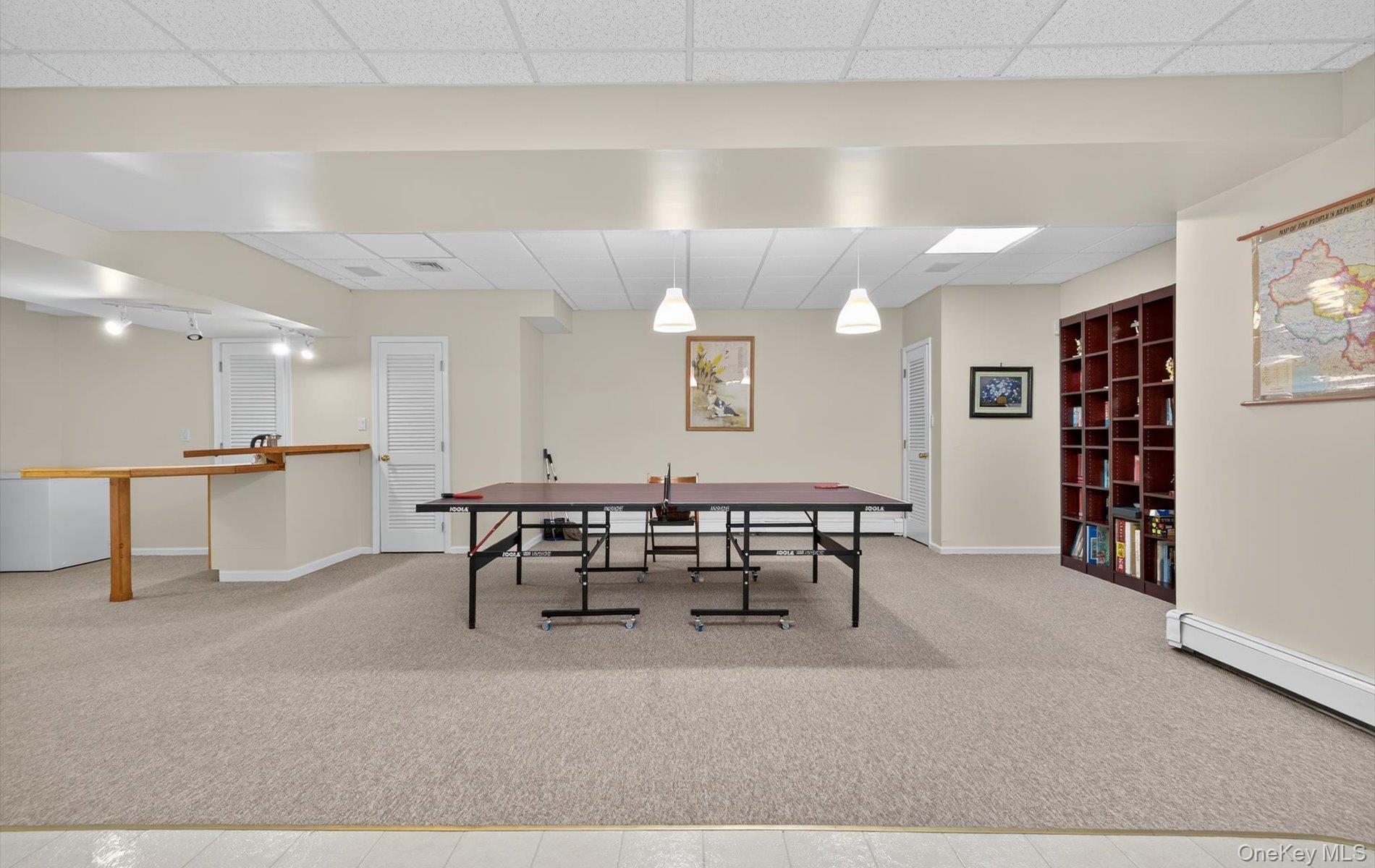 1 Ellen Court, Glen Cove, NY 11542