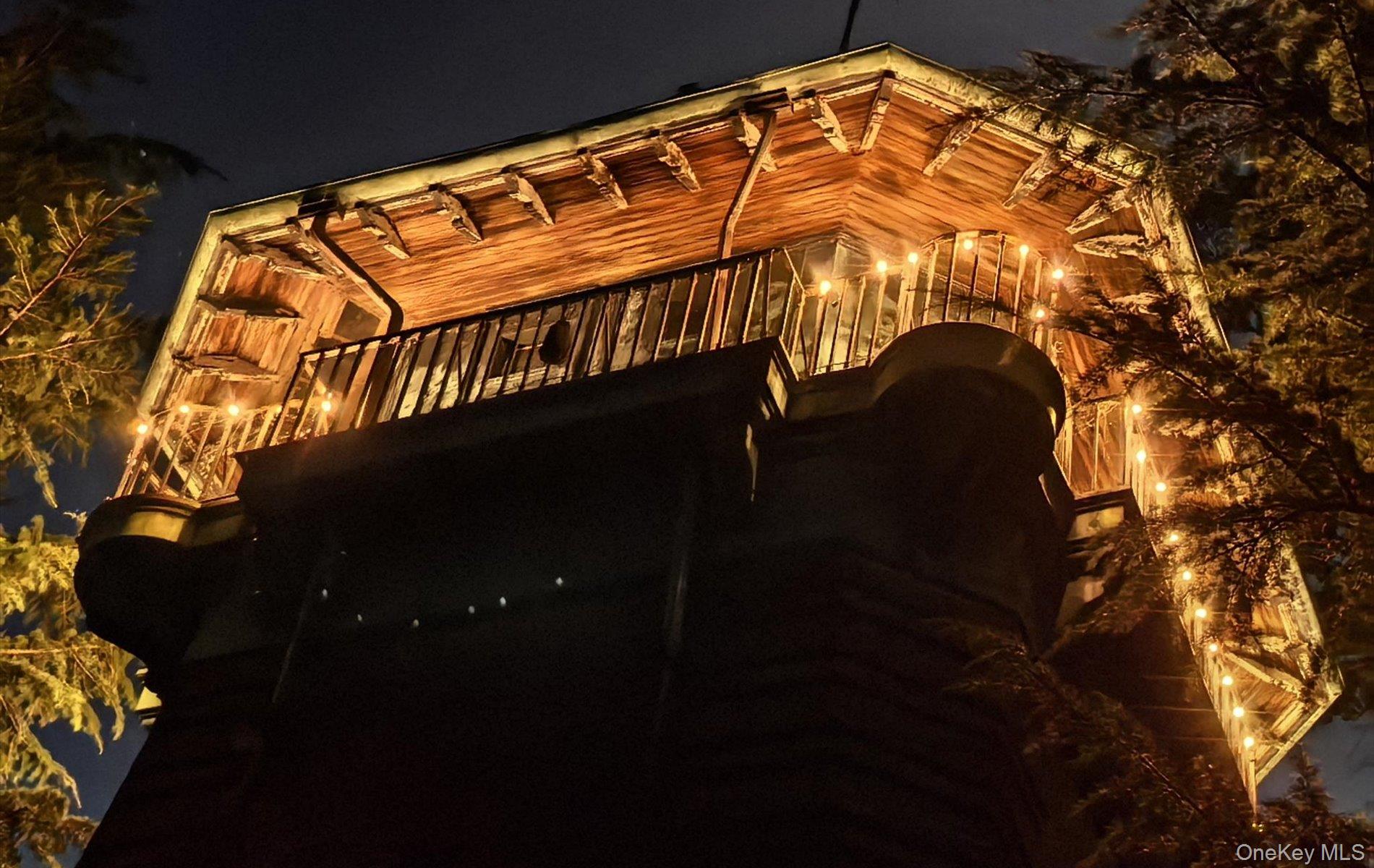 1 Ellen Court, Glen Cove, NY 11542