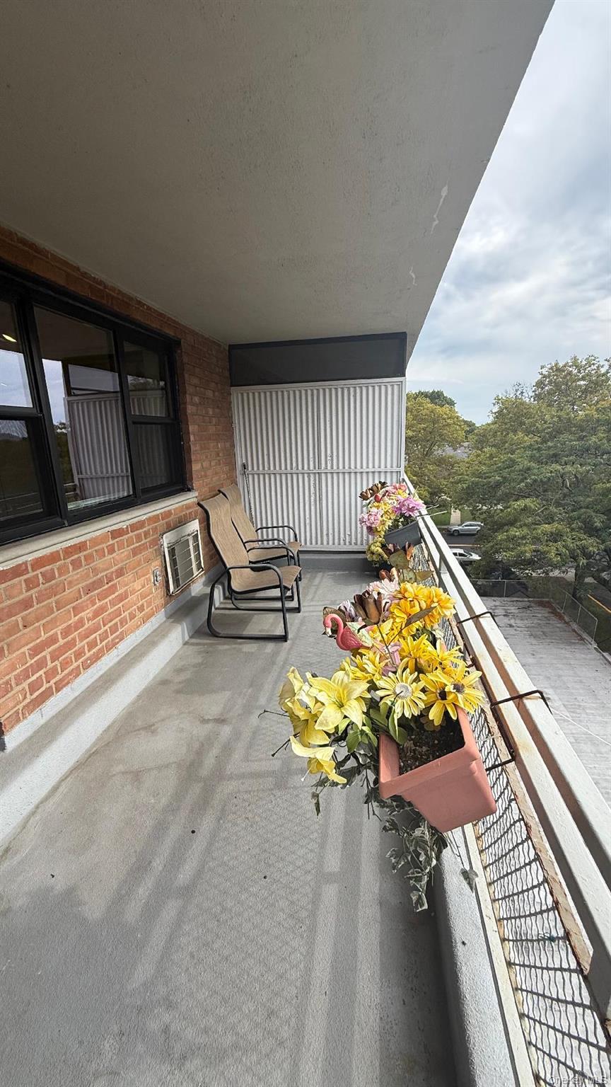 88-25 155 Avenue # 4G, Howard Beach, NY 11414