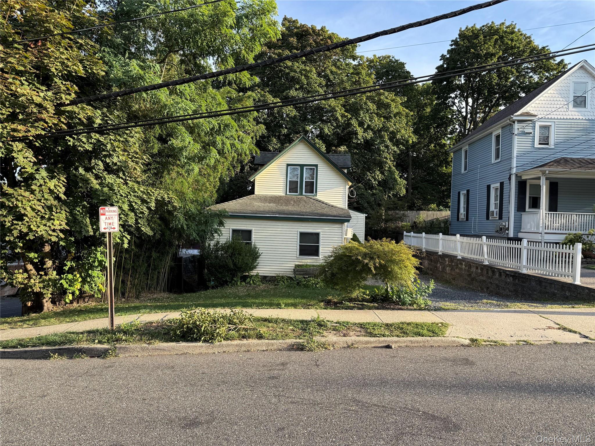 68 Central Street, Huntington, NY 11743