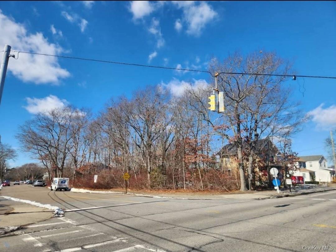 Waverly Avenue, Patchogue, NY 11772