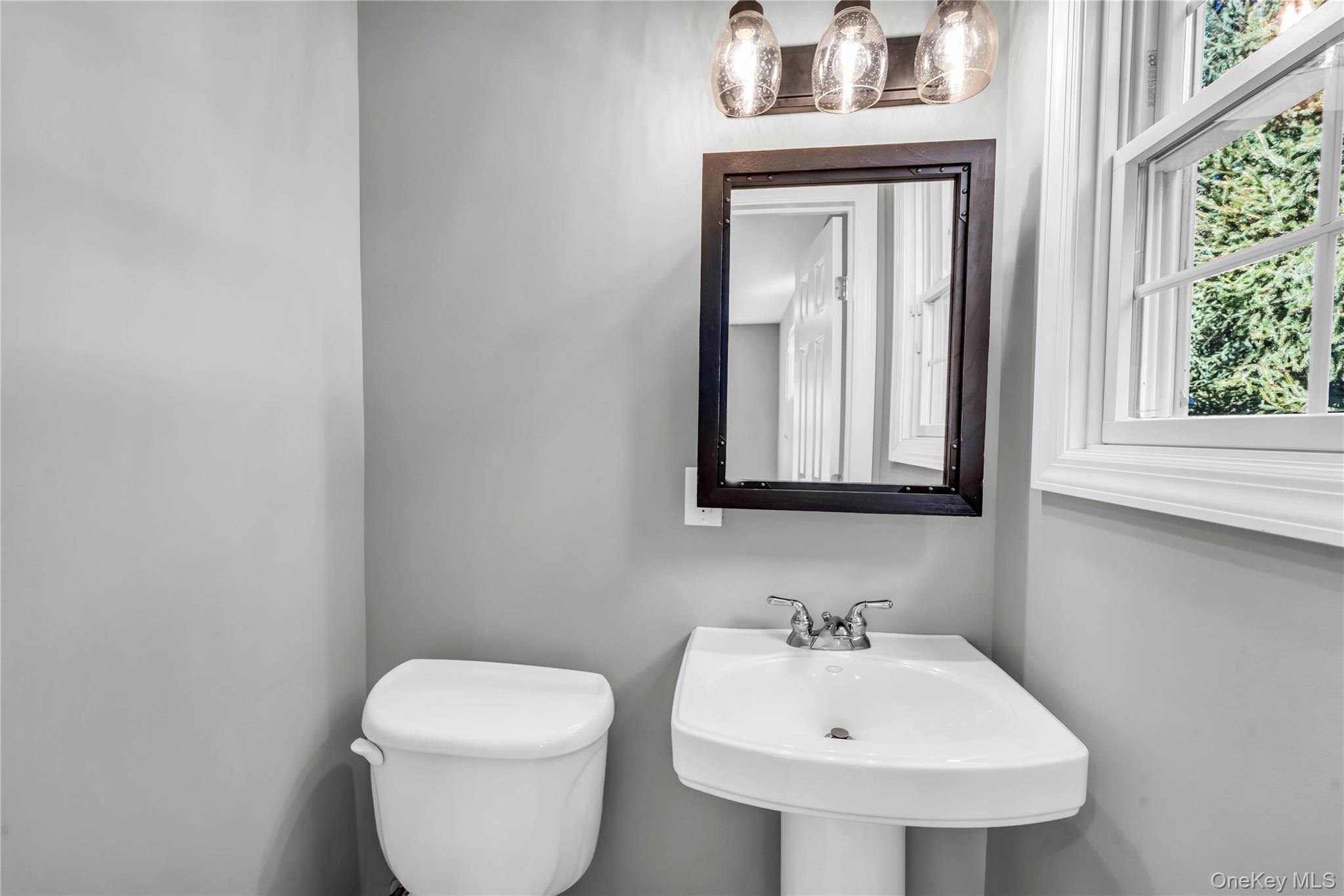 4 Iroquois Avenue, Palisades, NY 10964