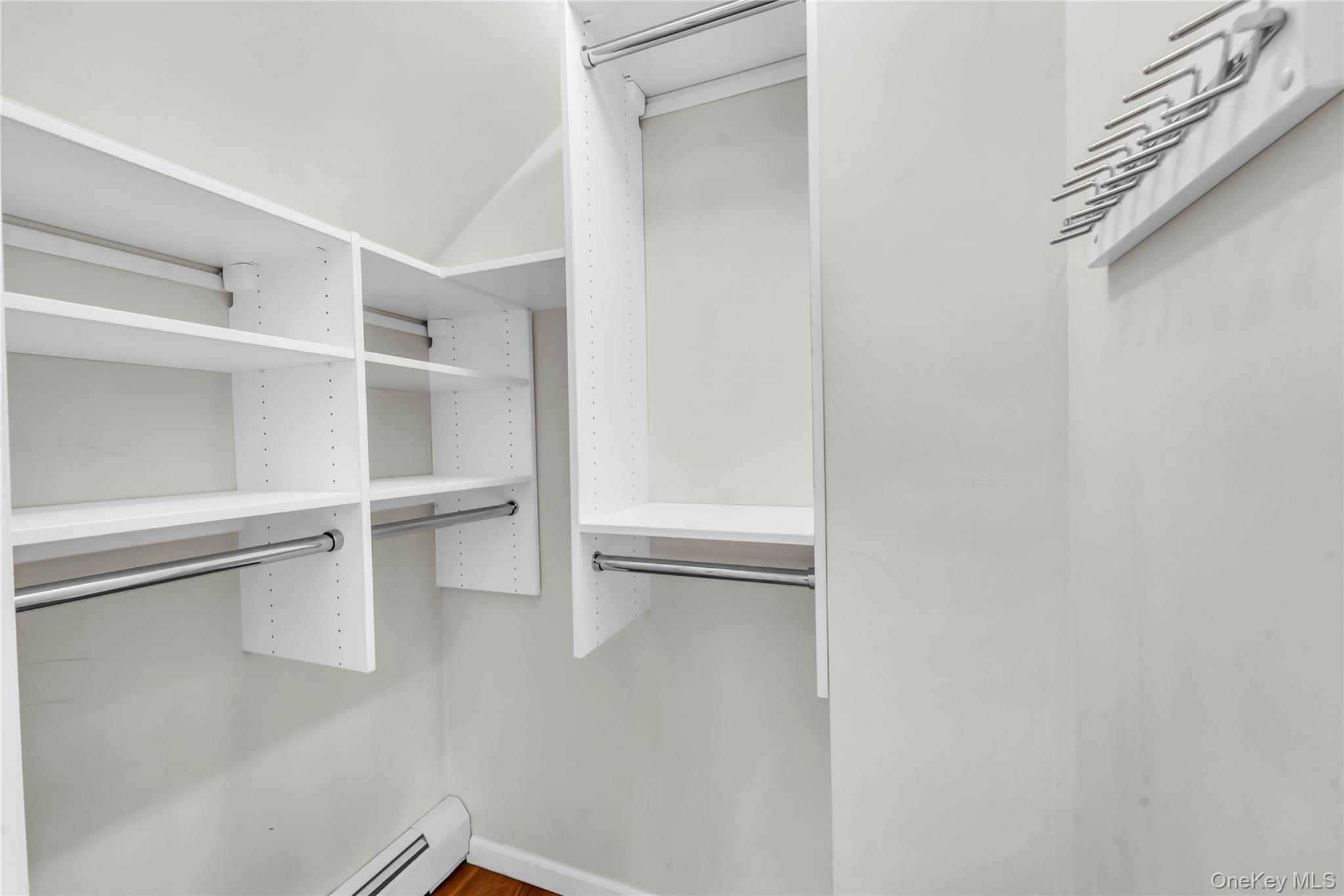 4 Iroquois Avenue, Palisades, NY 10964