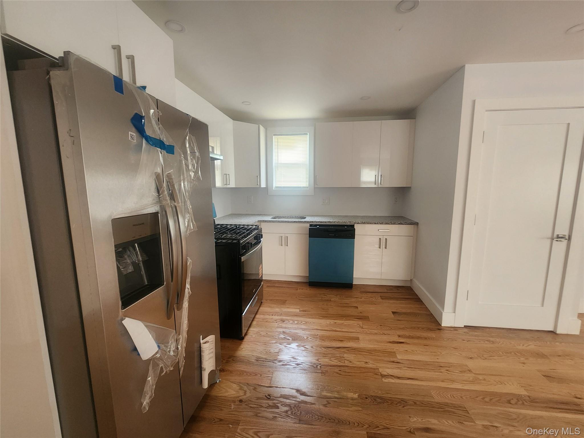 3139 Edson Avenue, Bronx, NY 10469