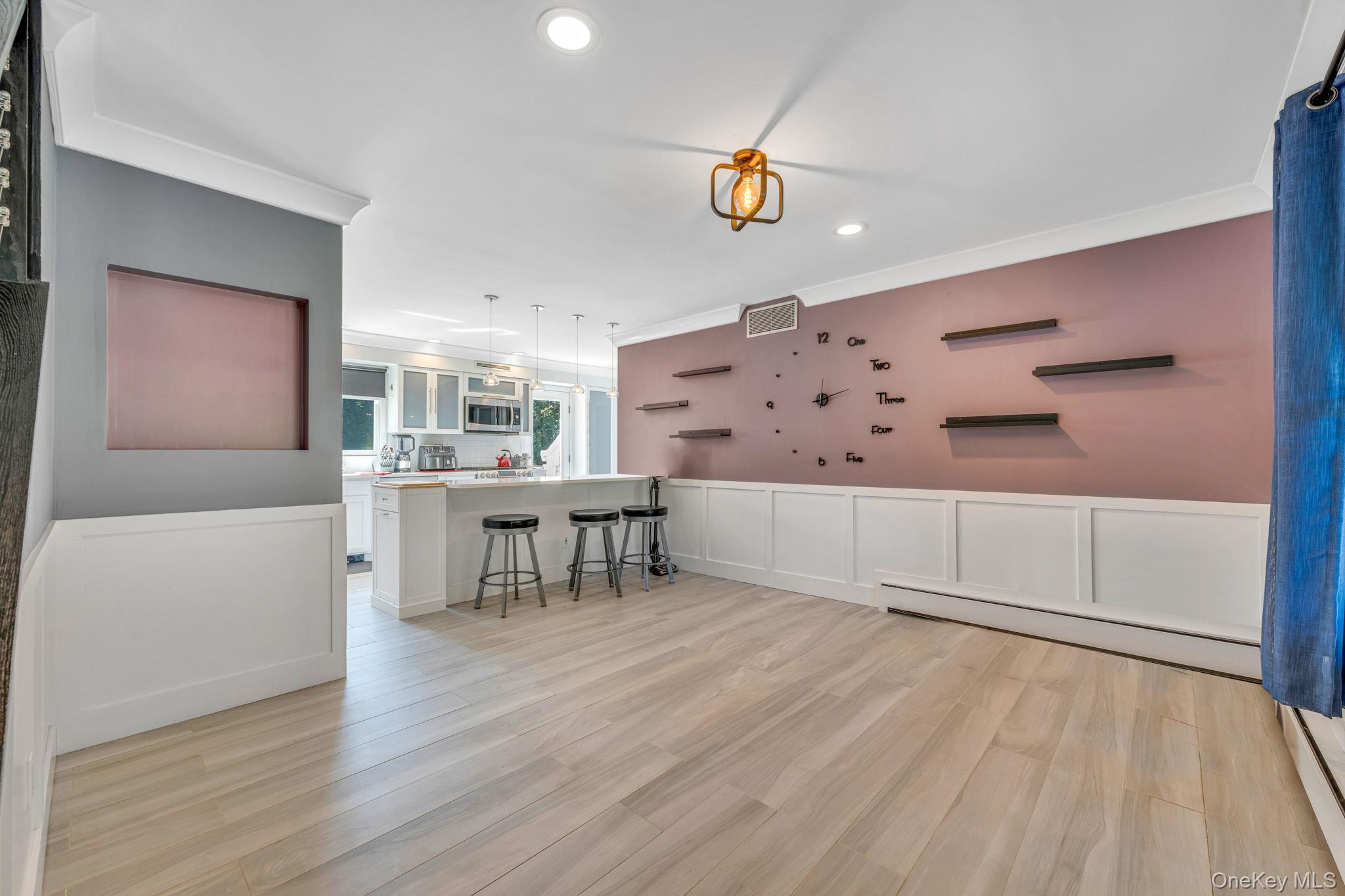 183 Old Country Road, Speonk, NY 11972