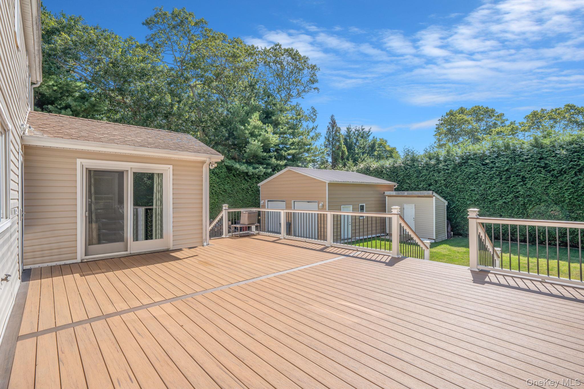 183 Old Country Road, Speonk, NY 11972